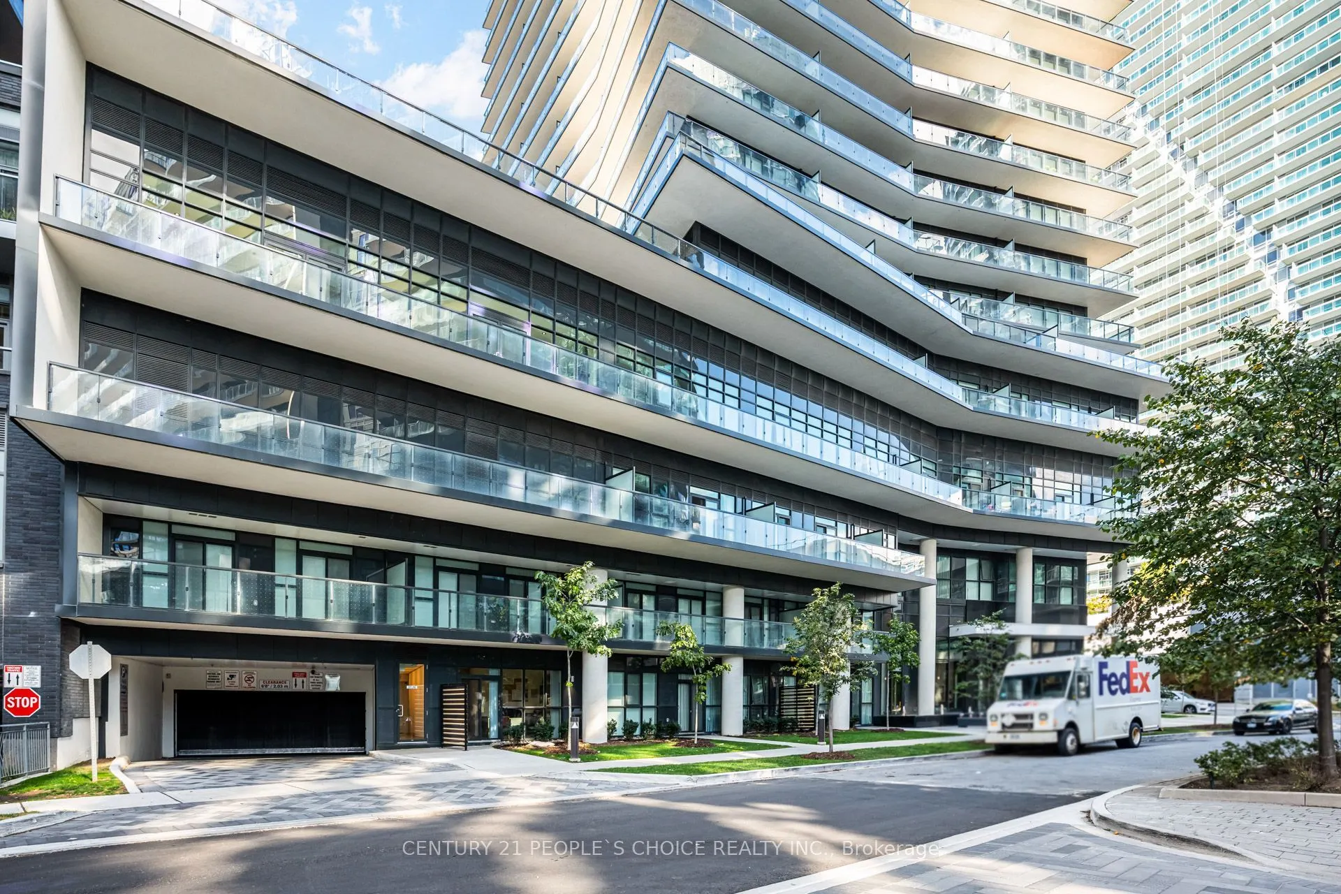 38 annie craig Drive #4401