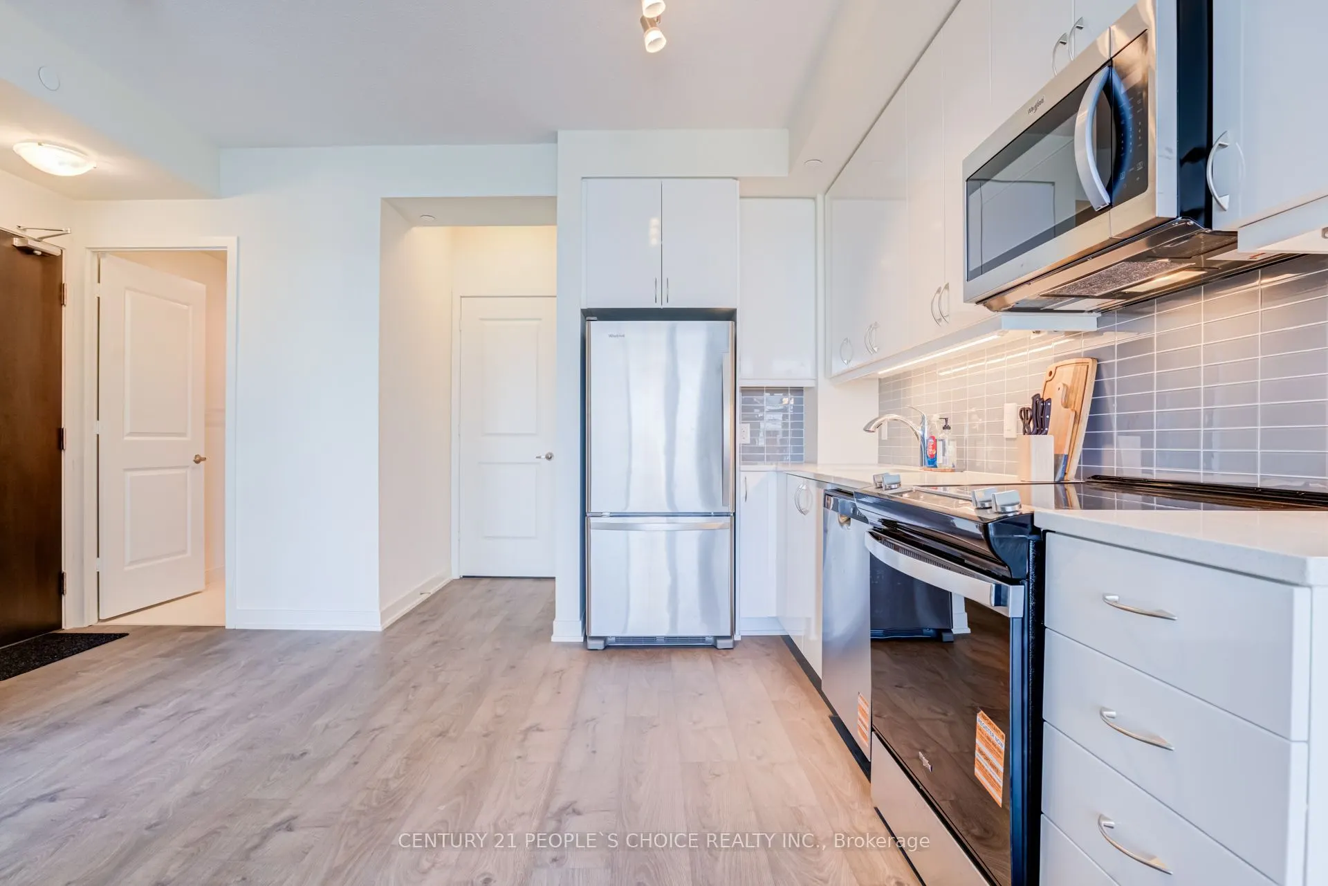 38 annie craig Drive #4401
