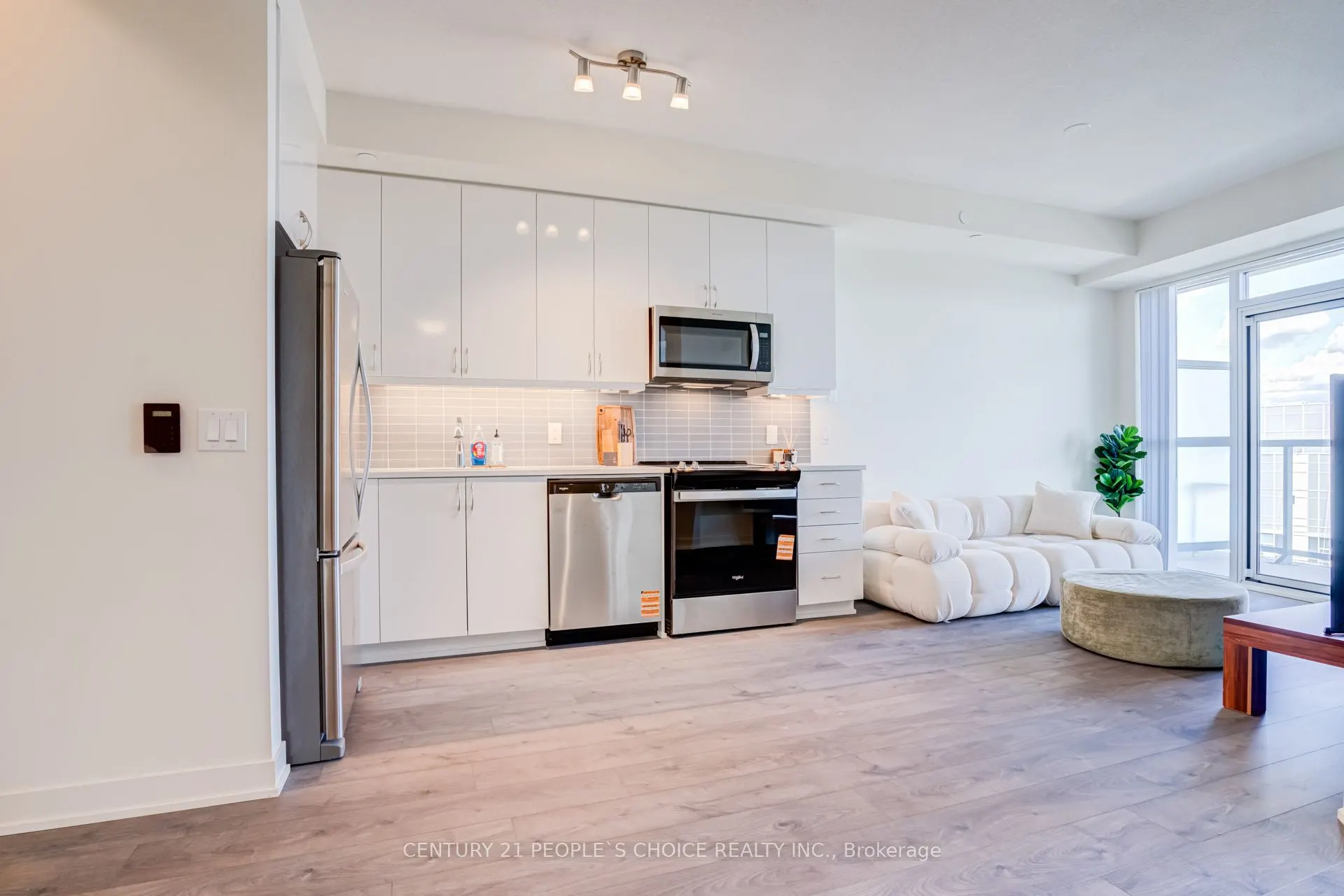 38 annie craig Drive #4401