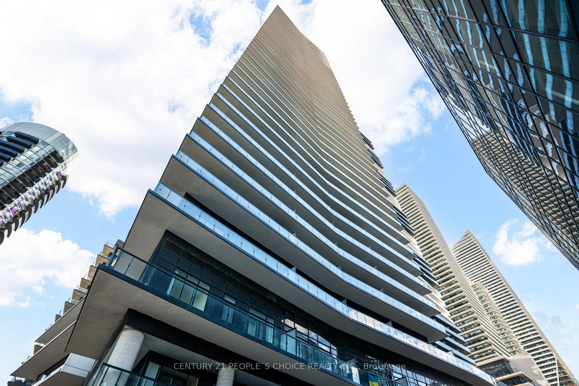 38 annie craig Drive #4401