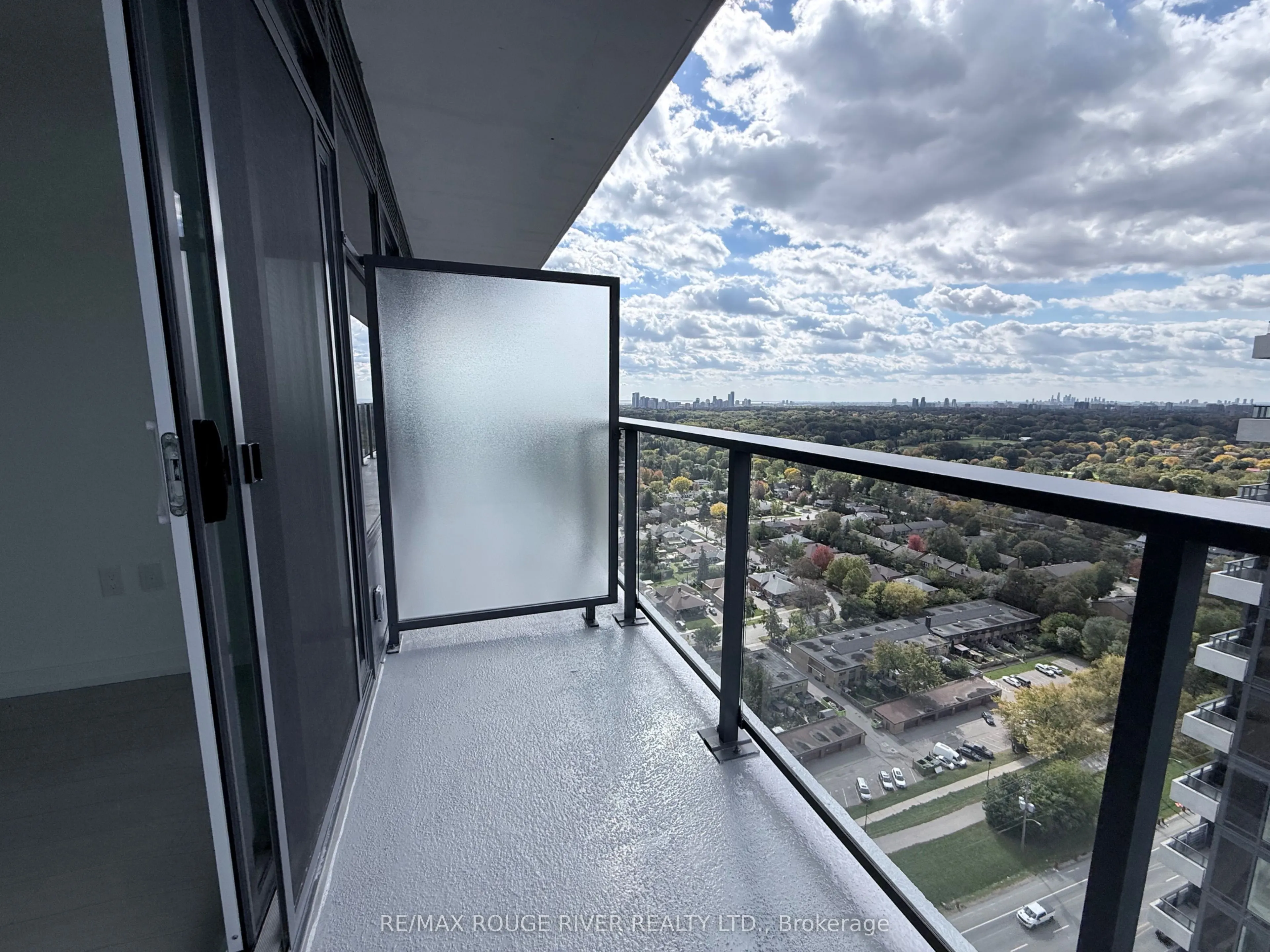 4010 Eglinton Avenue W #2616