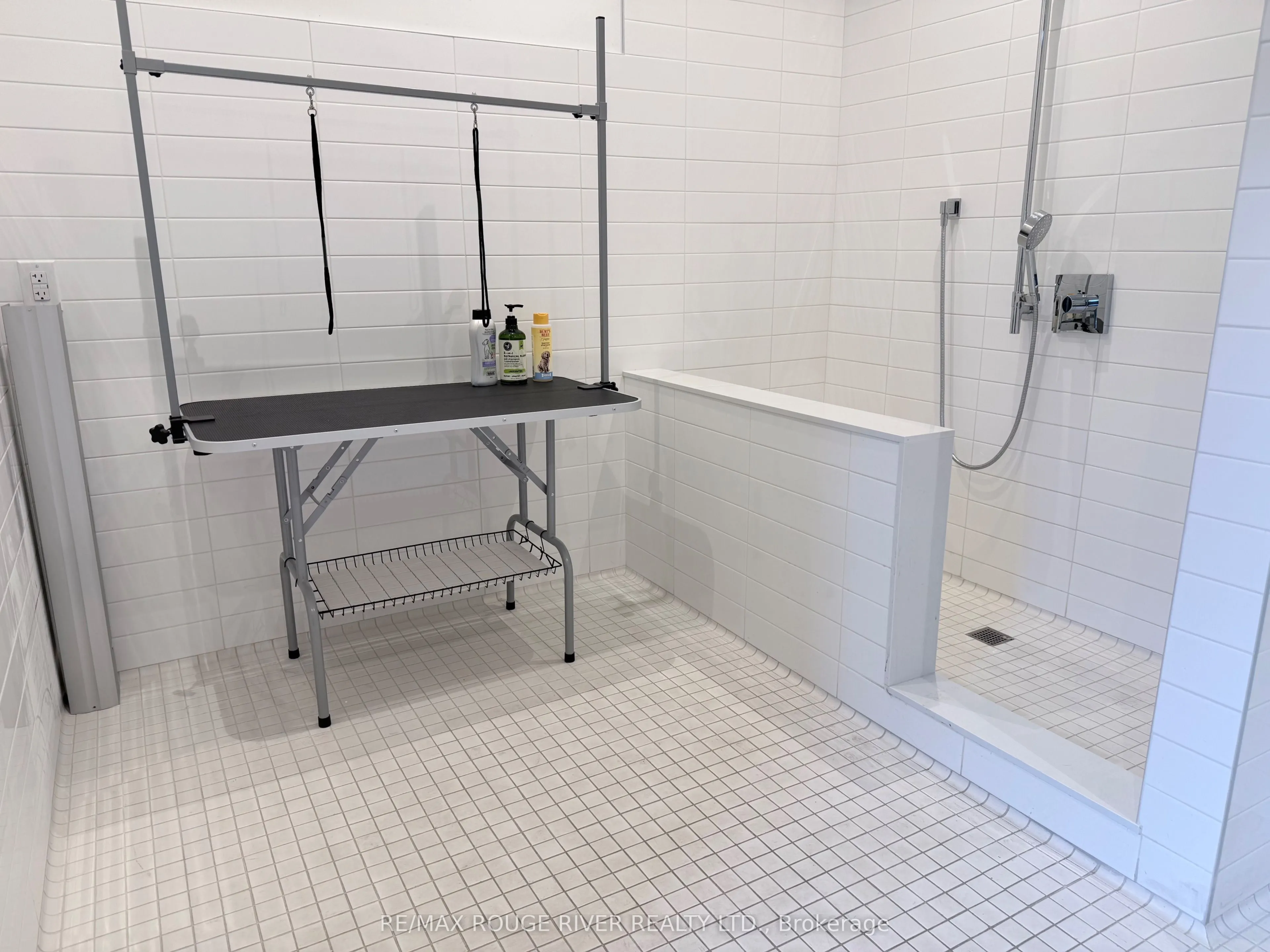 4010 Eglinton Avenue W #2616