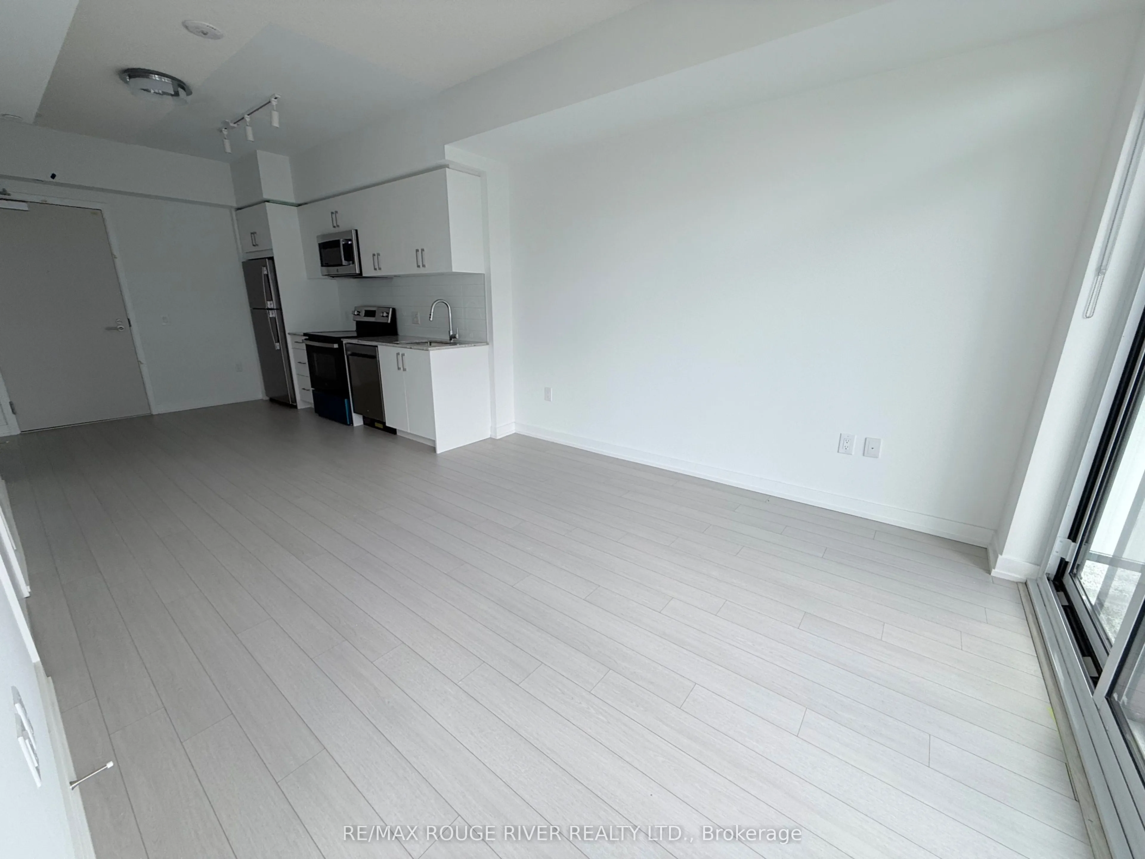4010 Eglinton Avenue W #2616