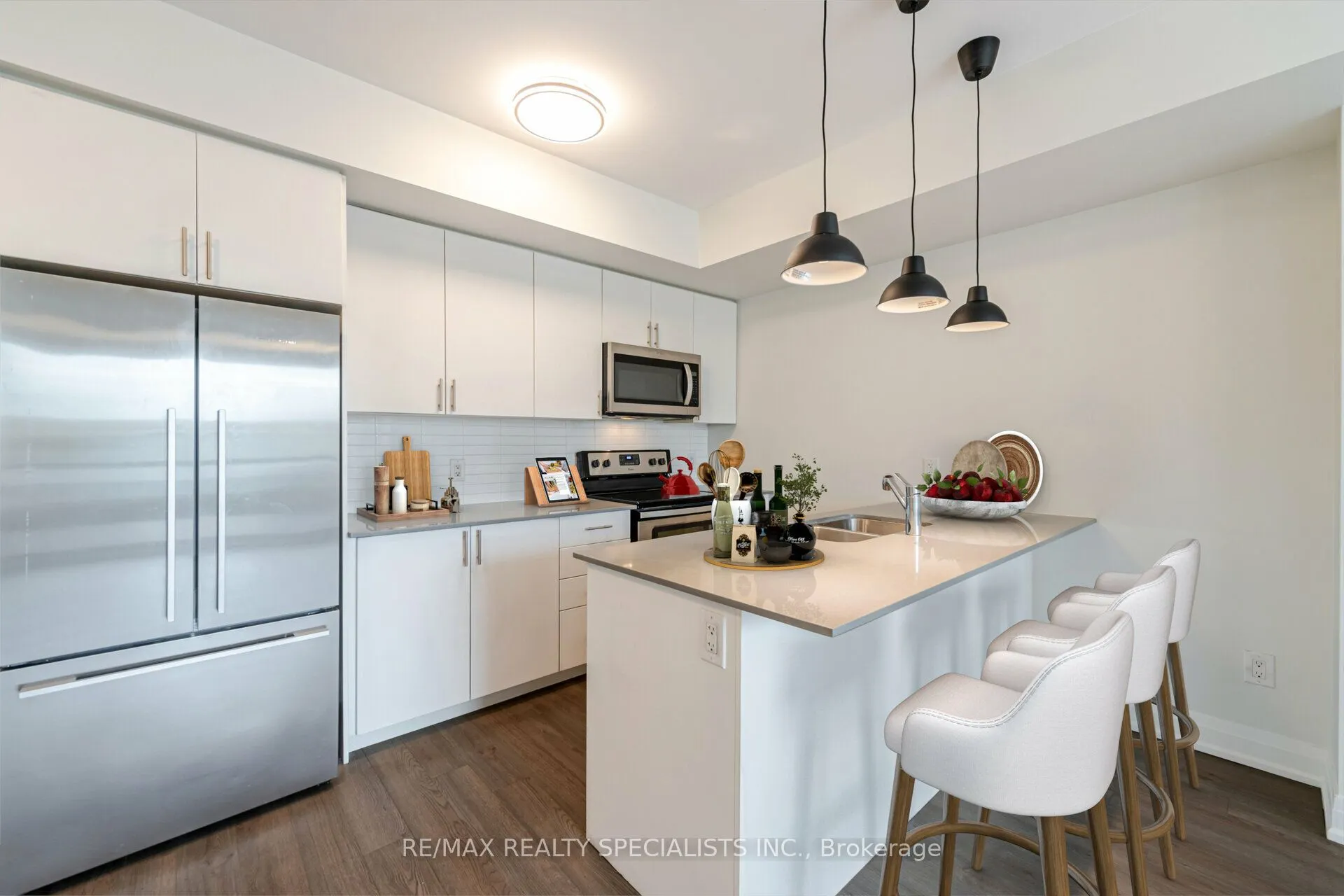 1208 Main Street E #103