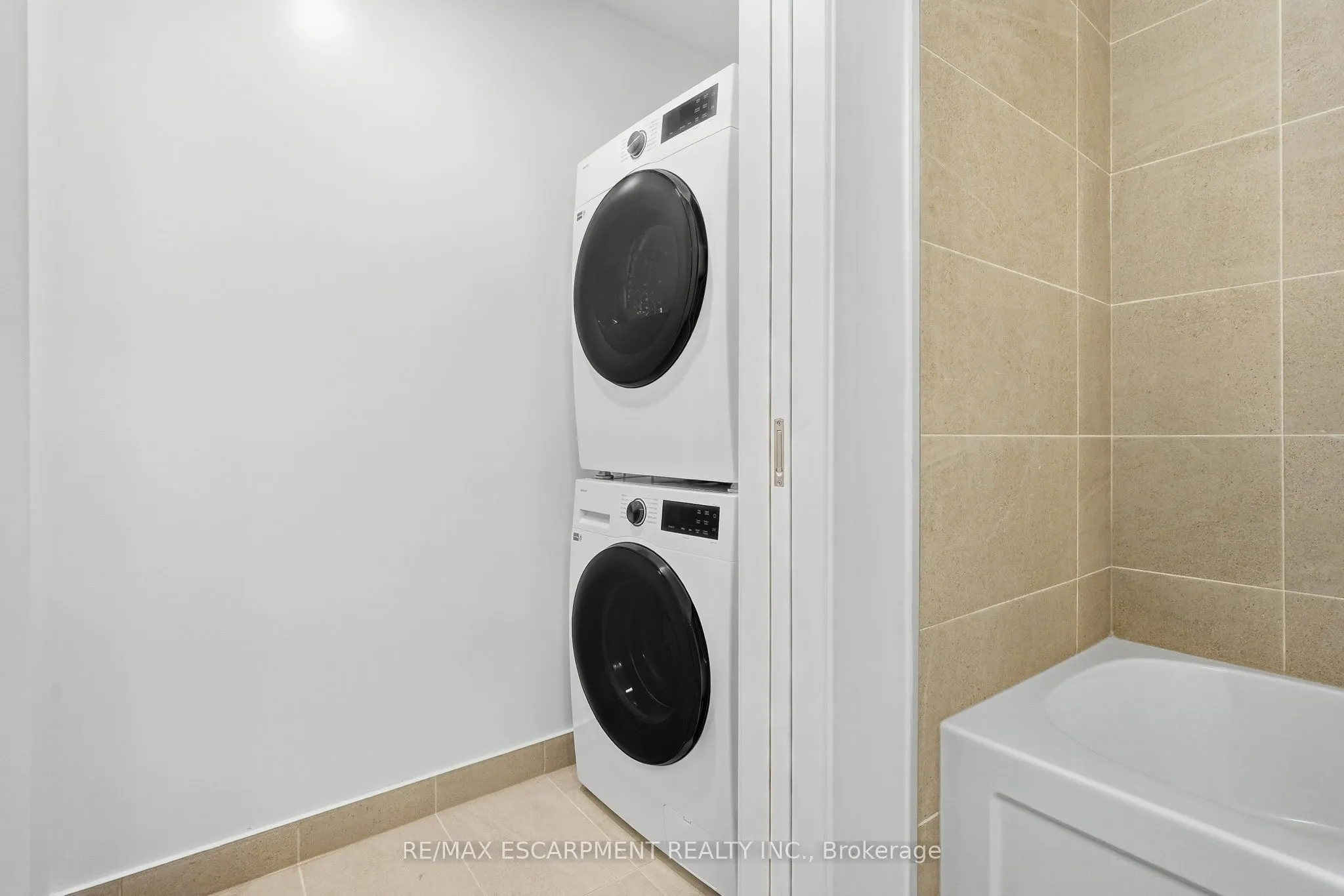 125 Nipissing Road #1308B