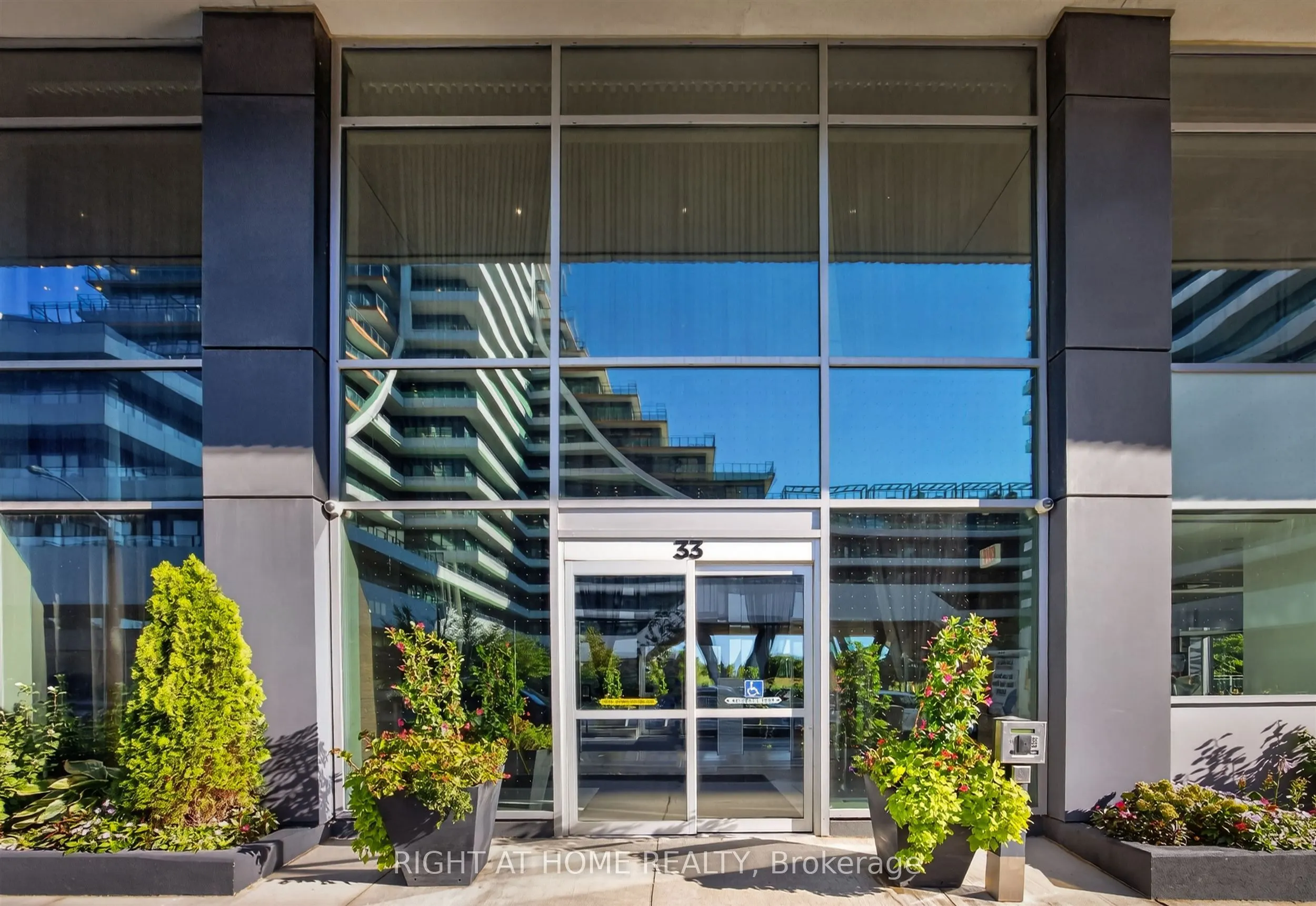 33 Shore Breeze Drive #1801