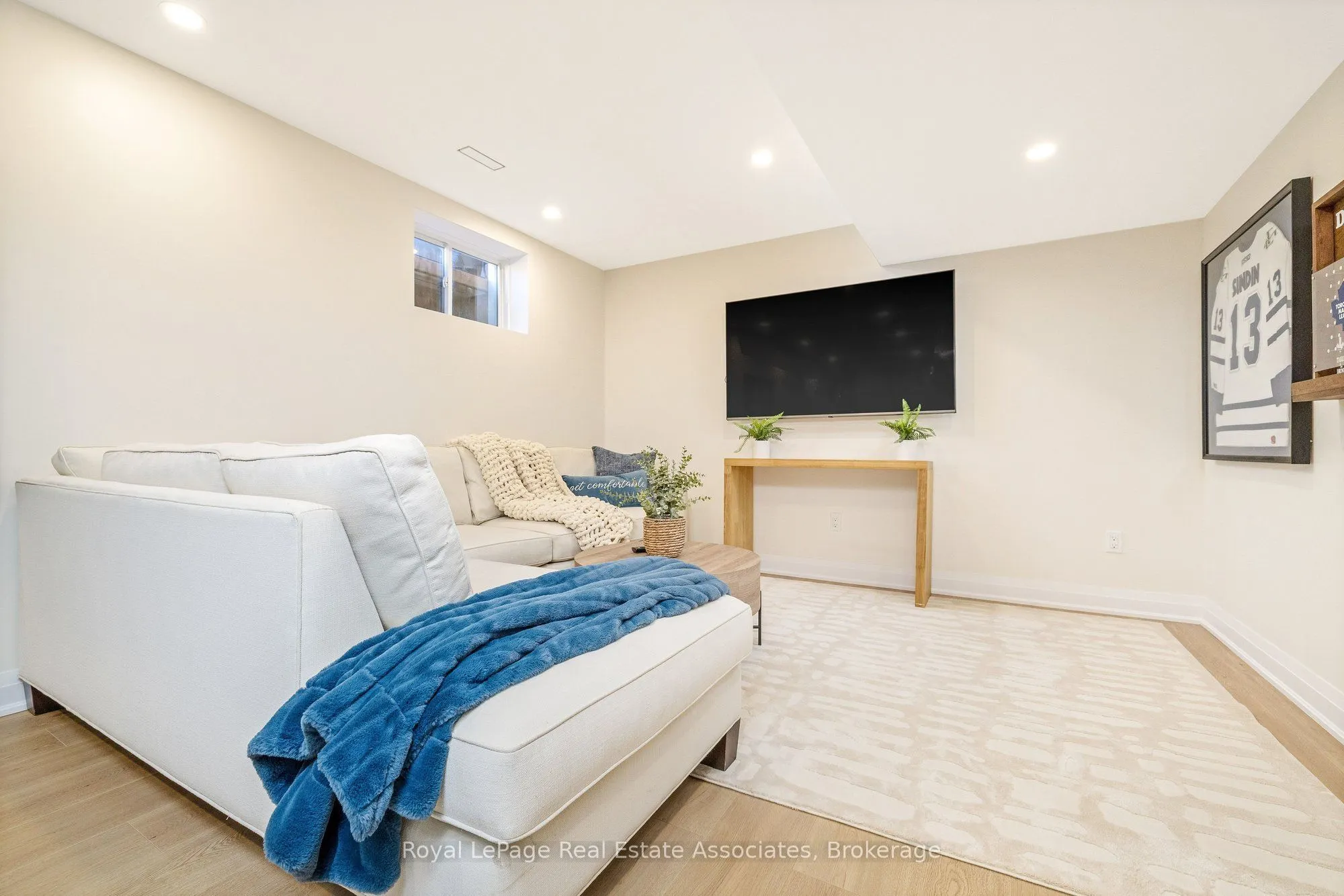 19 Braida Lane #10