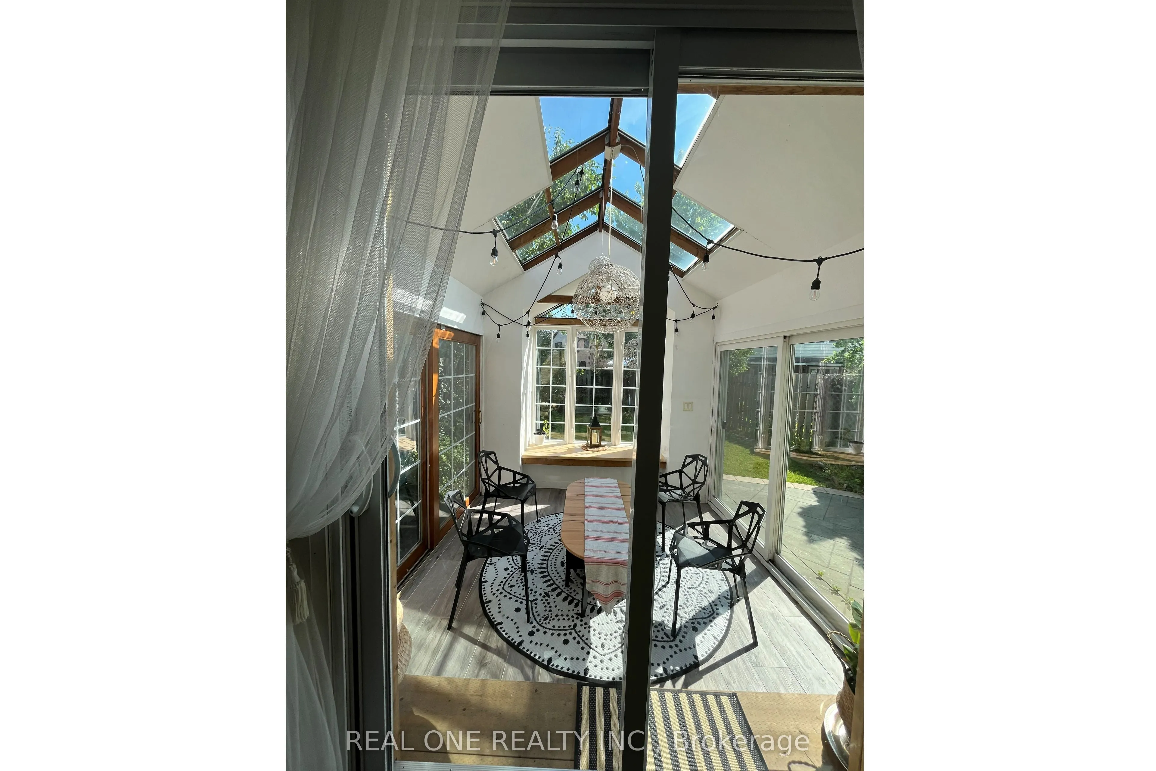 3245 Cambourne Crescent