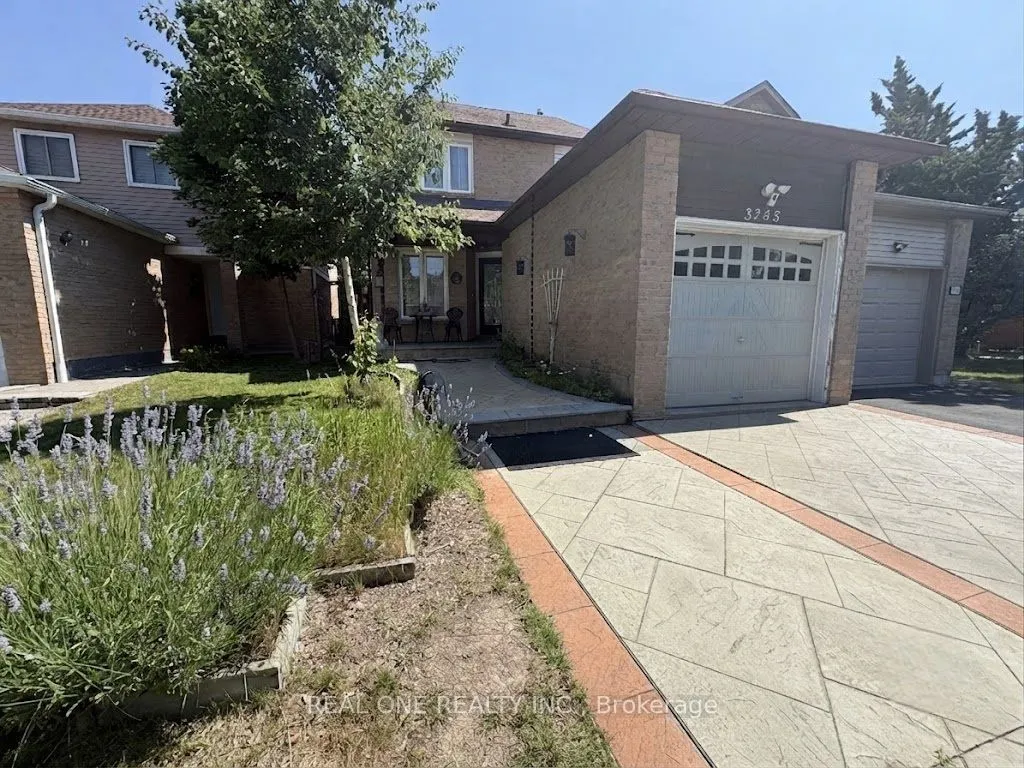 3245 Cambourne Crescent