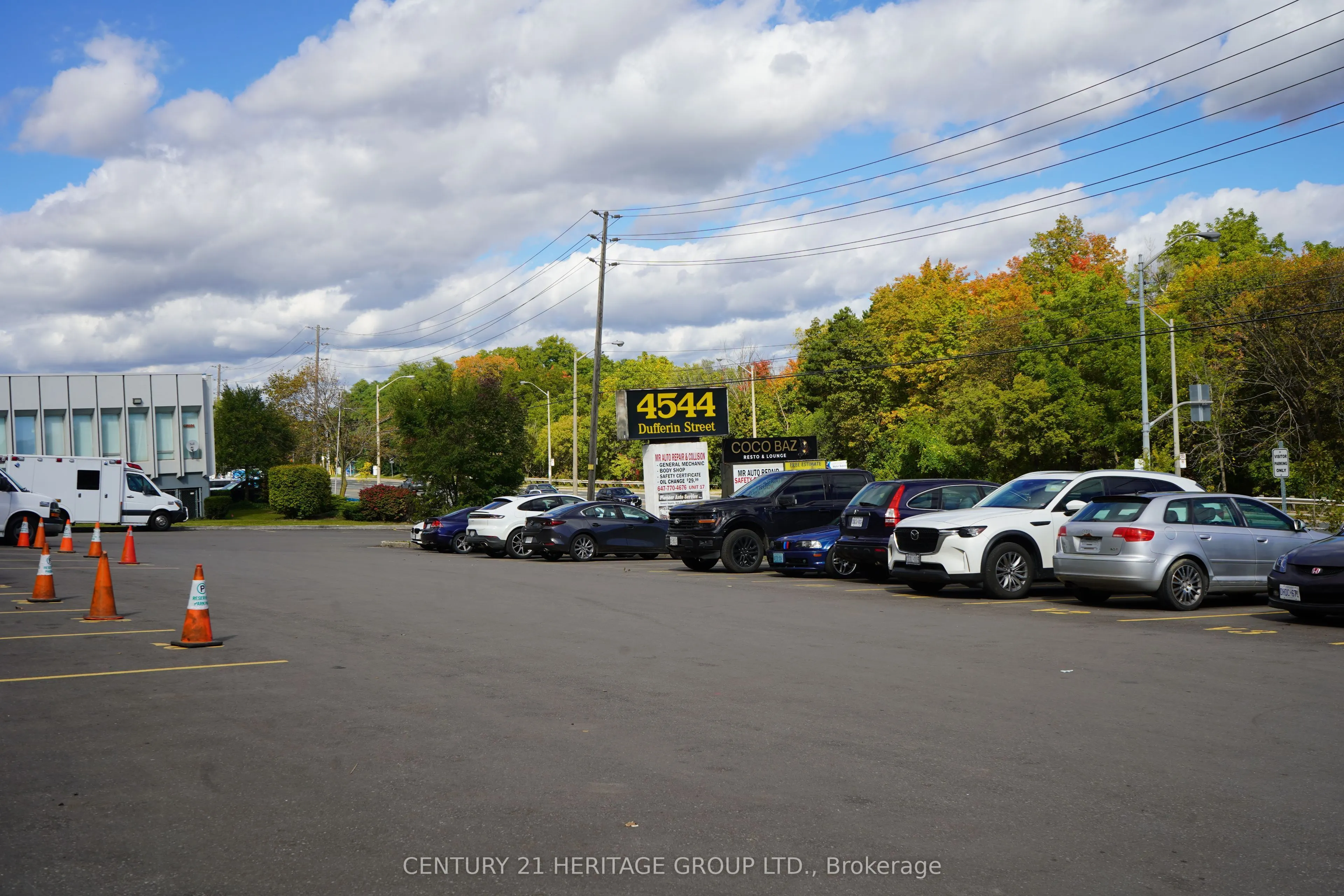 4544 Dufferin Street #205
