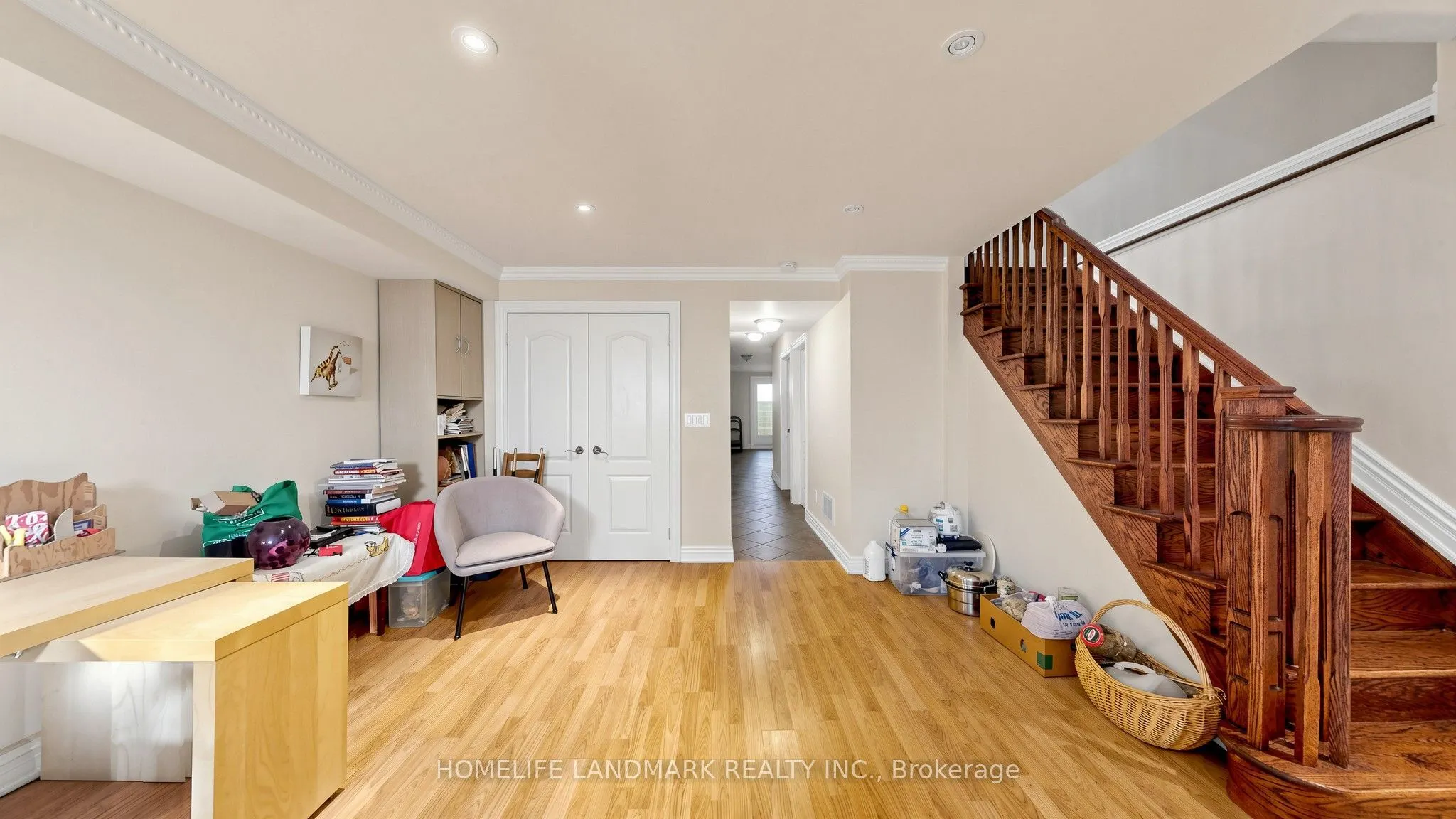357 Bartlett Avenue N