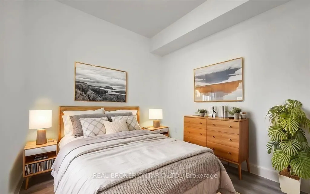 14 Hatfield Crescent #5