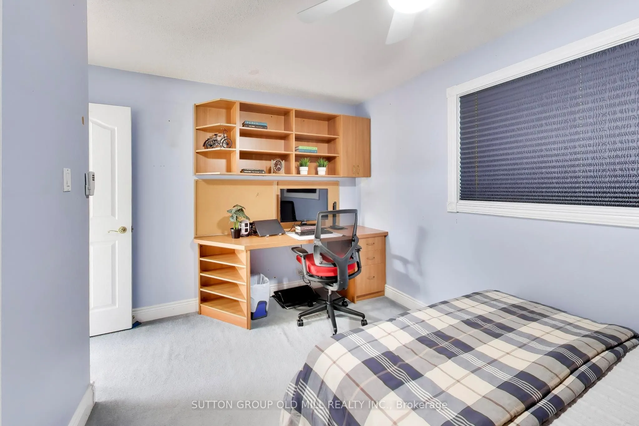 251 Chalfield Lane