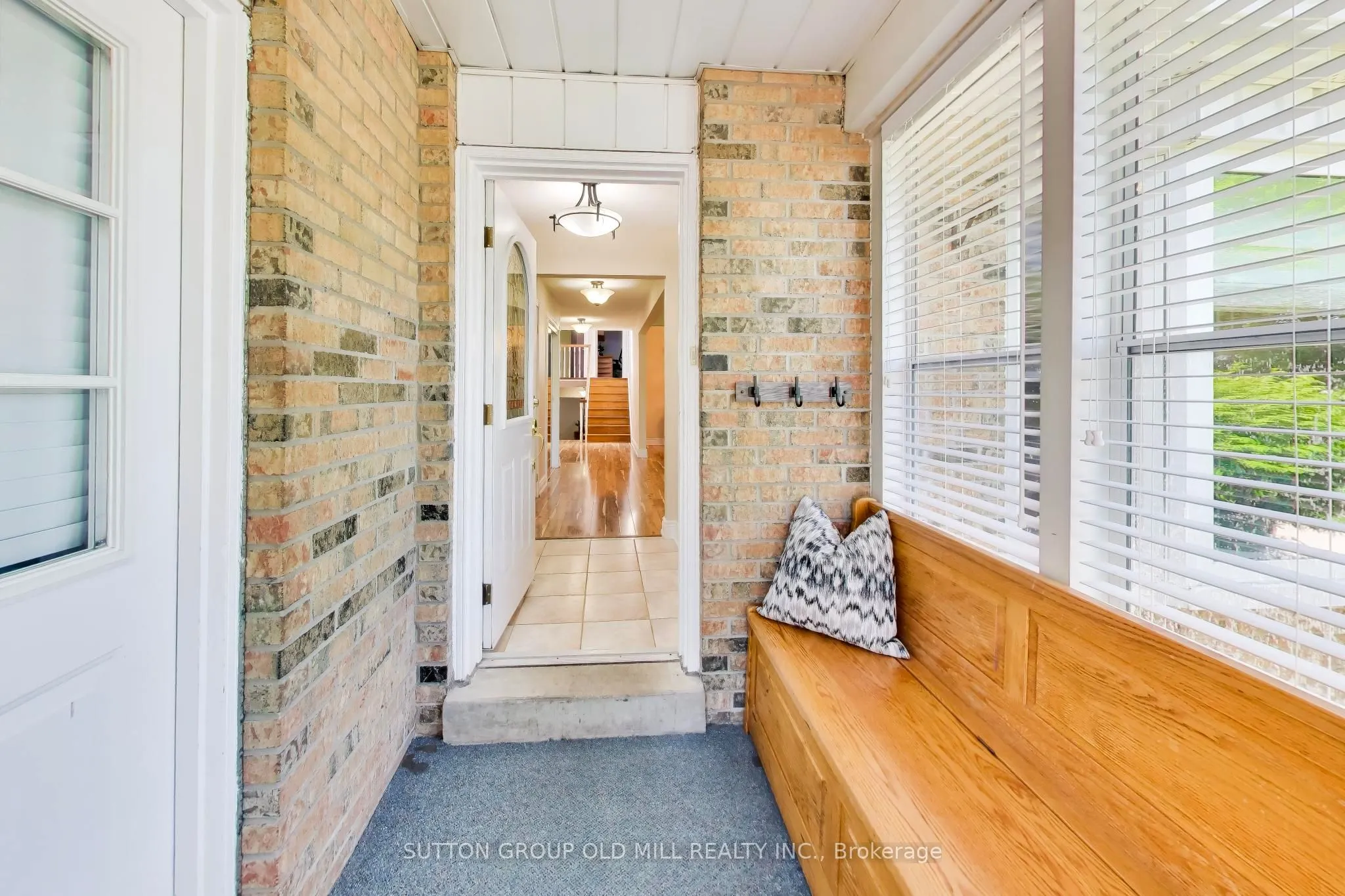 251 Chalfield Lane