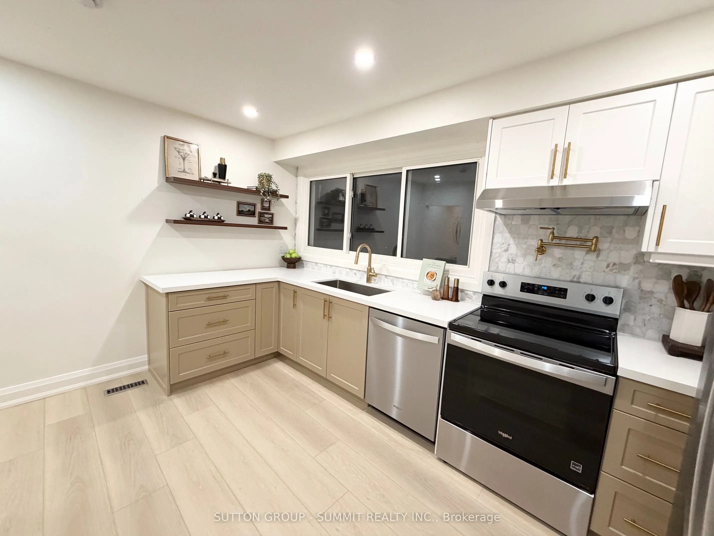 2379 Maryvale Court
