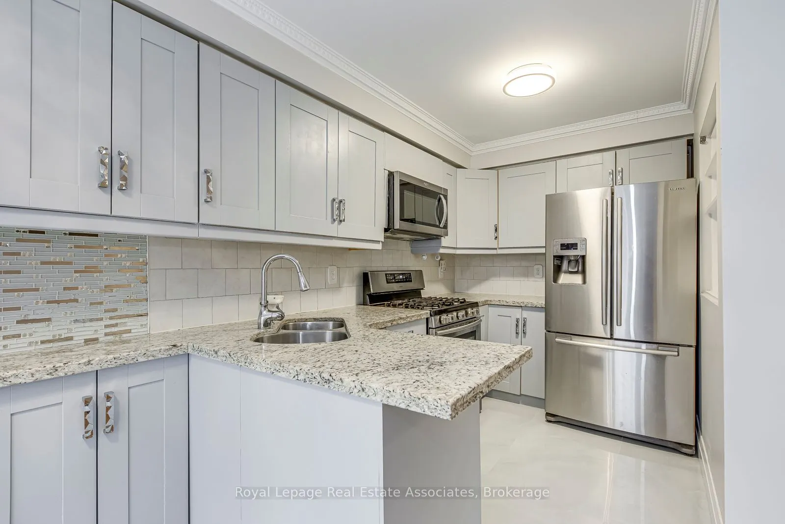 6978 Lisanne Court