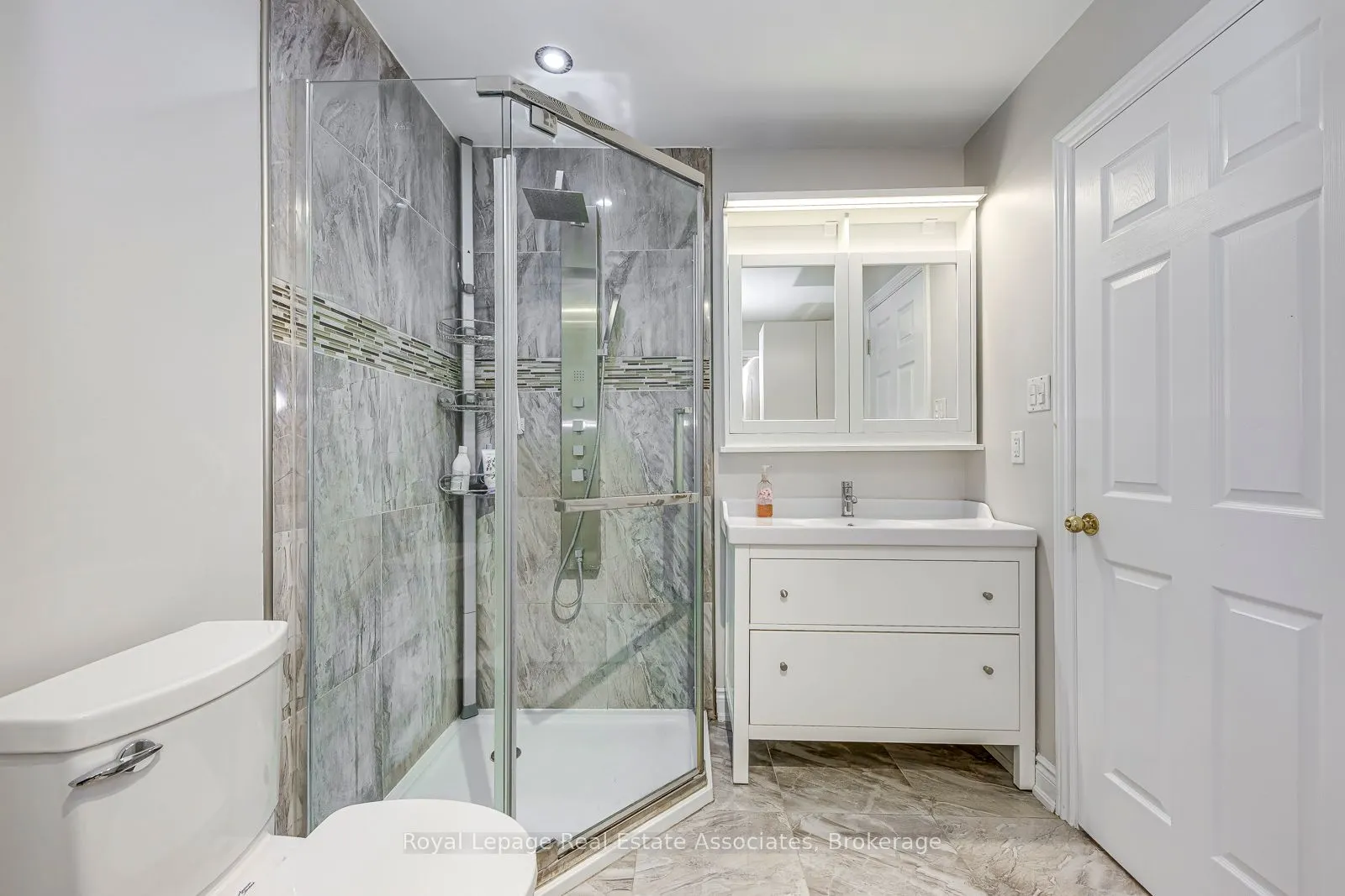 6978 Lisanne Court