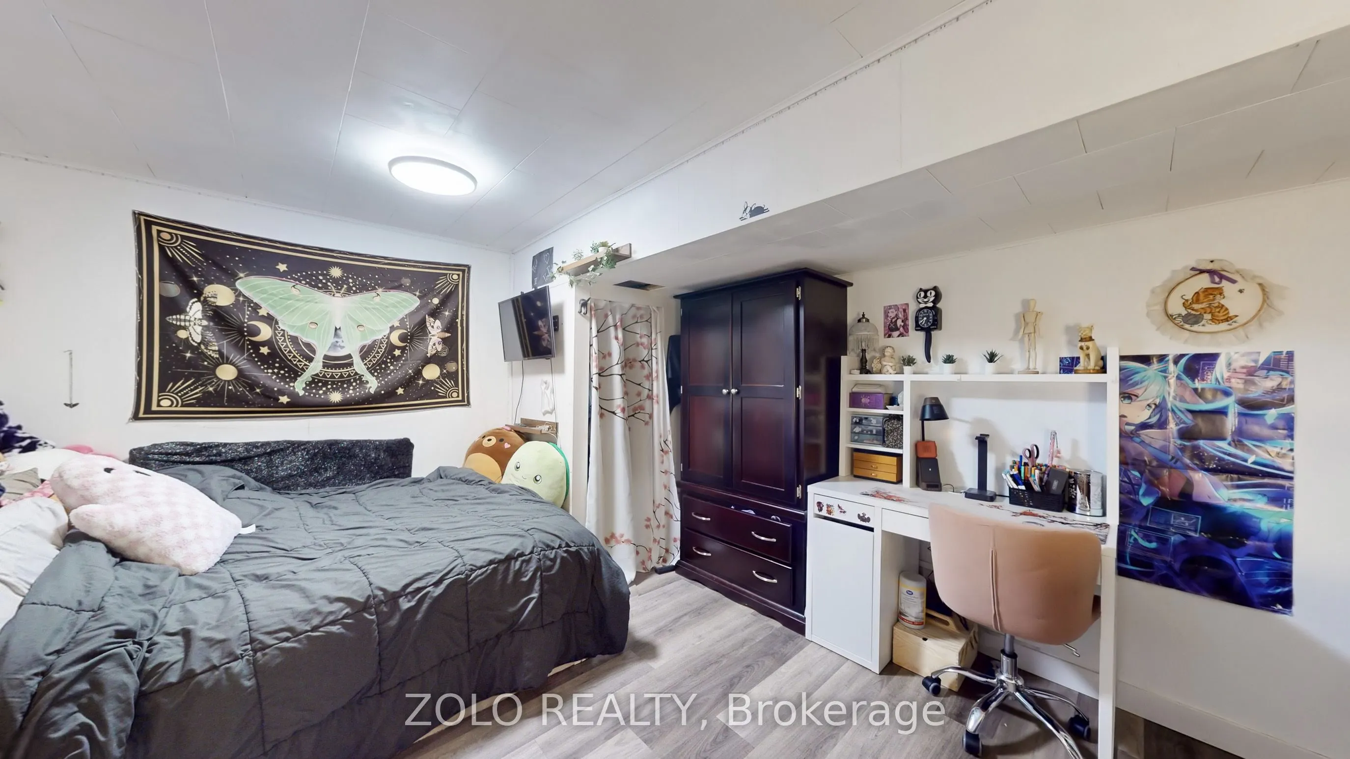 26 Cardwell Street