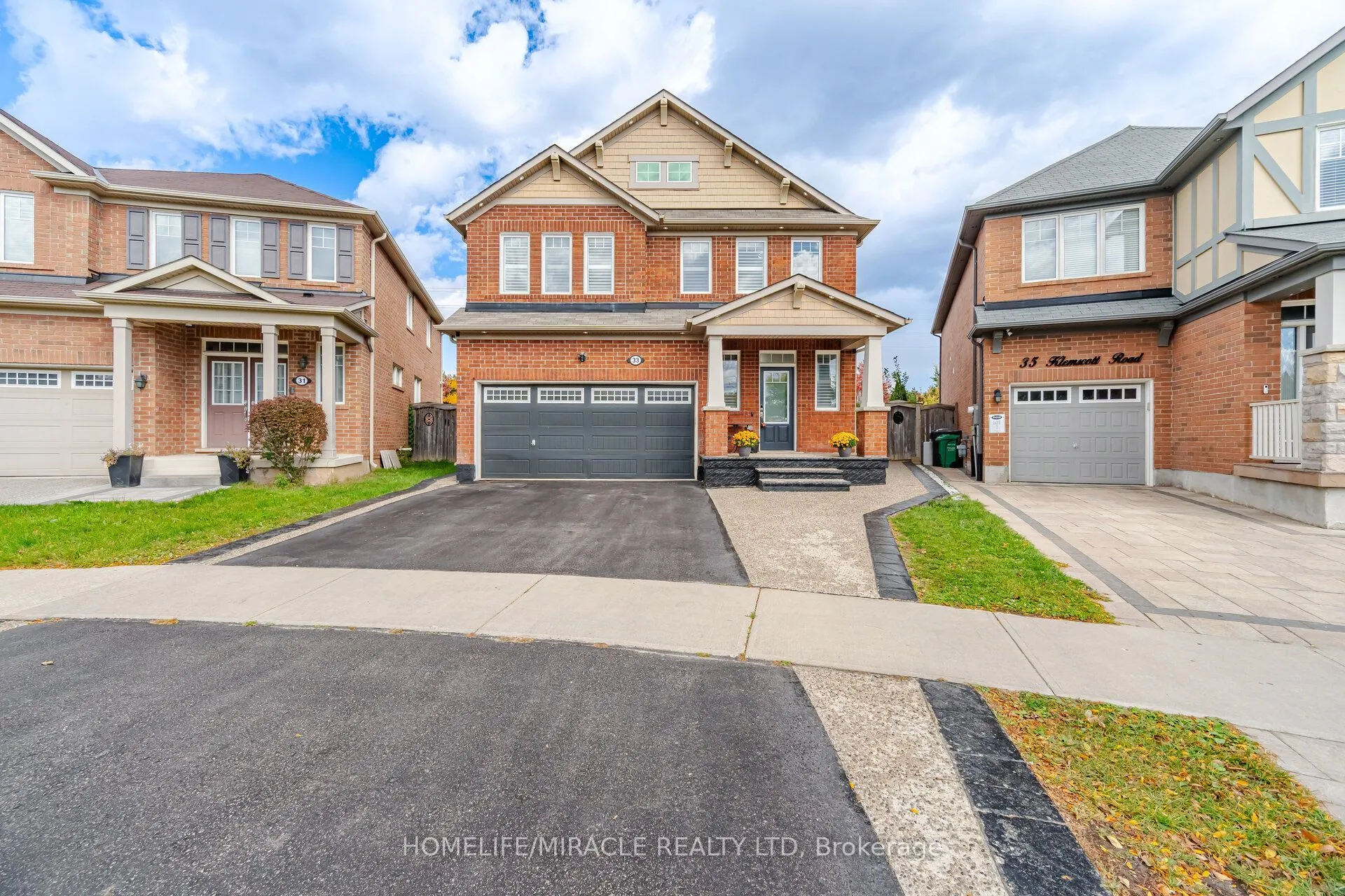 33 Klemscott Road