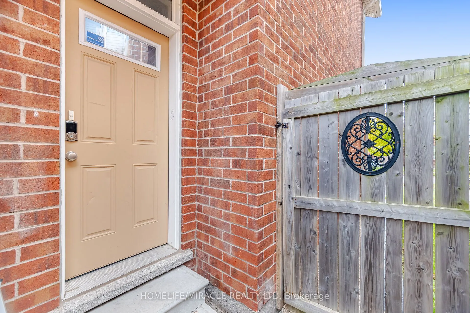 33 Klemscott Road