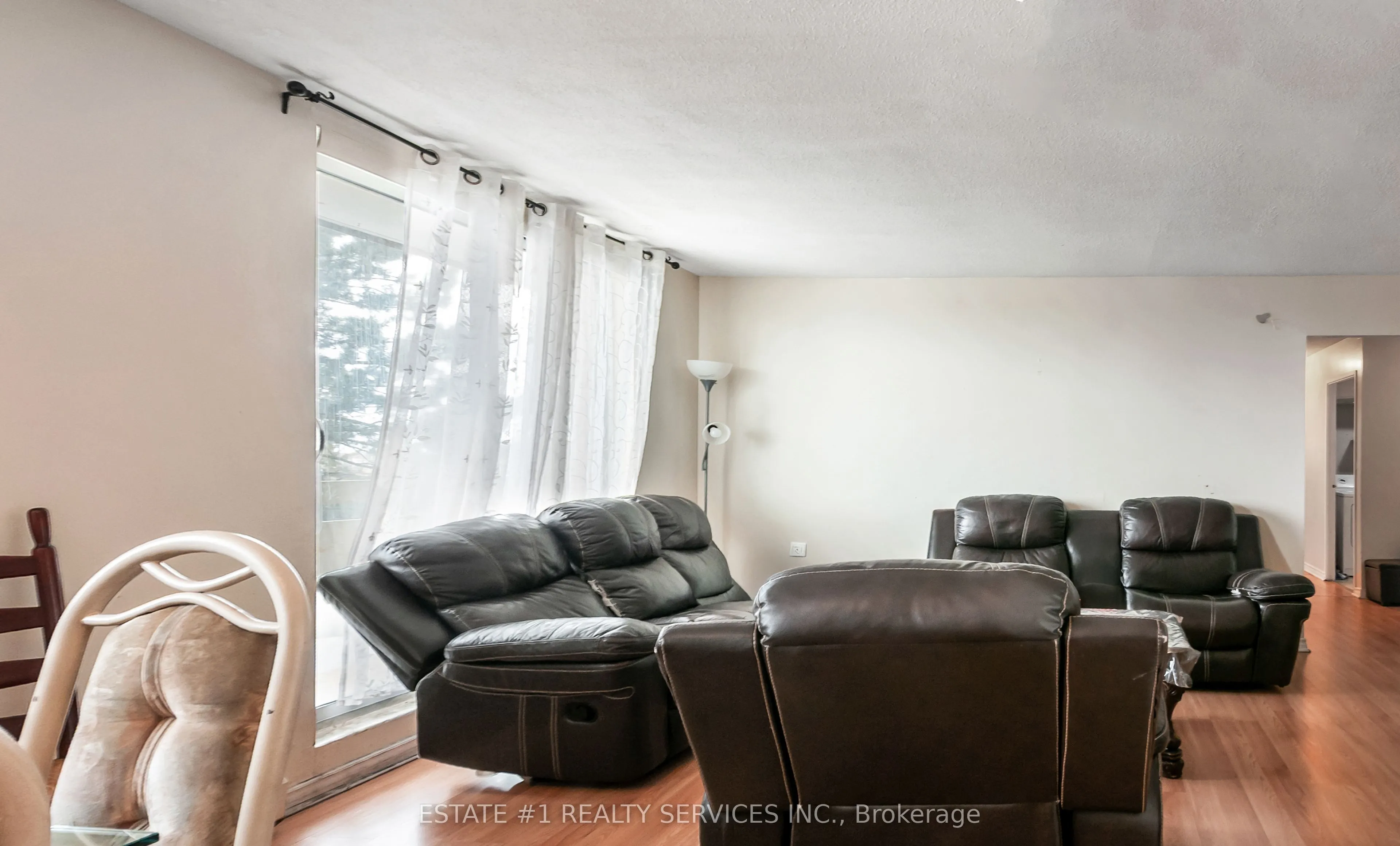 3555 Derry Road E #402