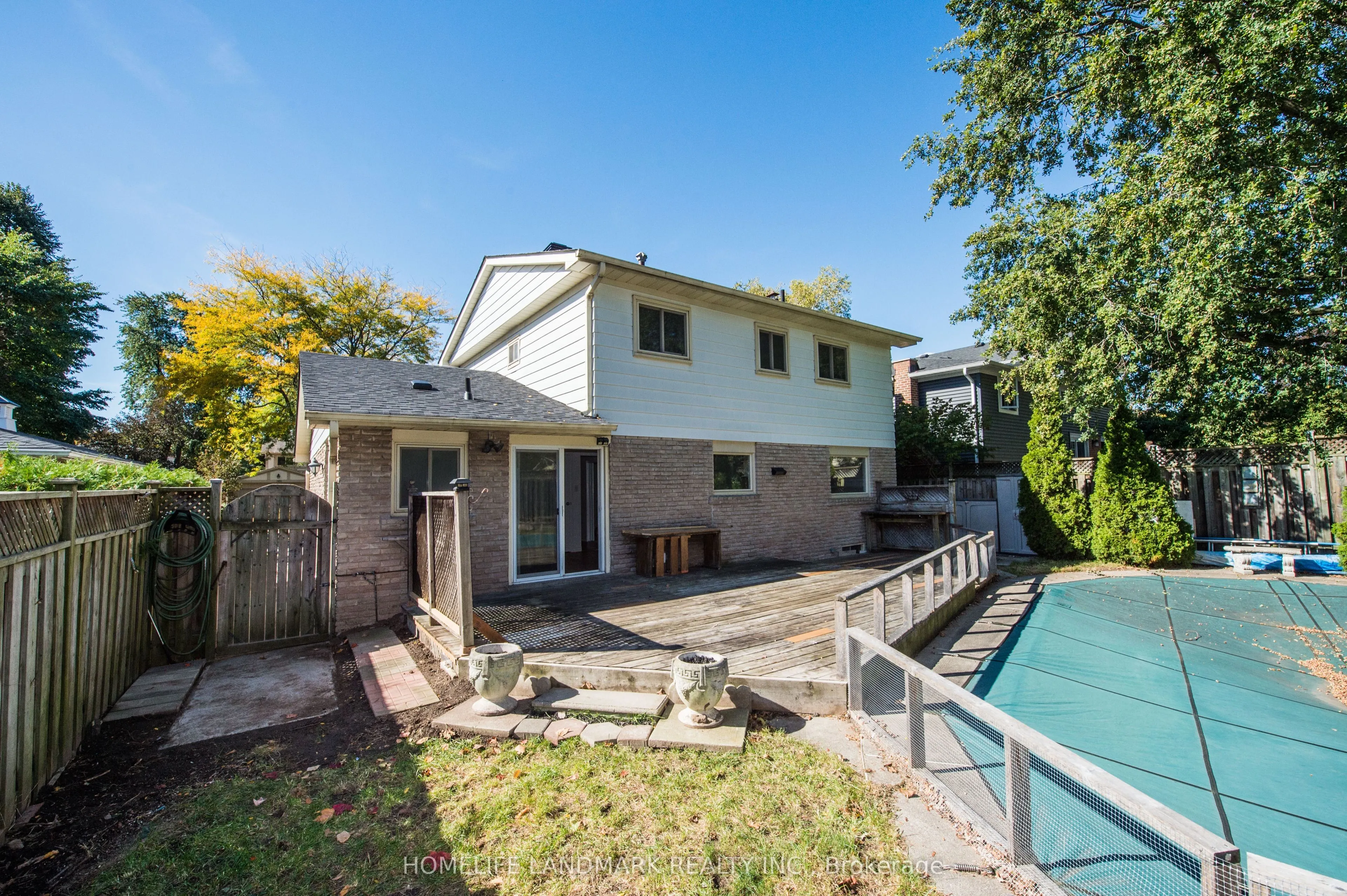 193 Chebucto Drive E