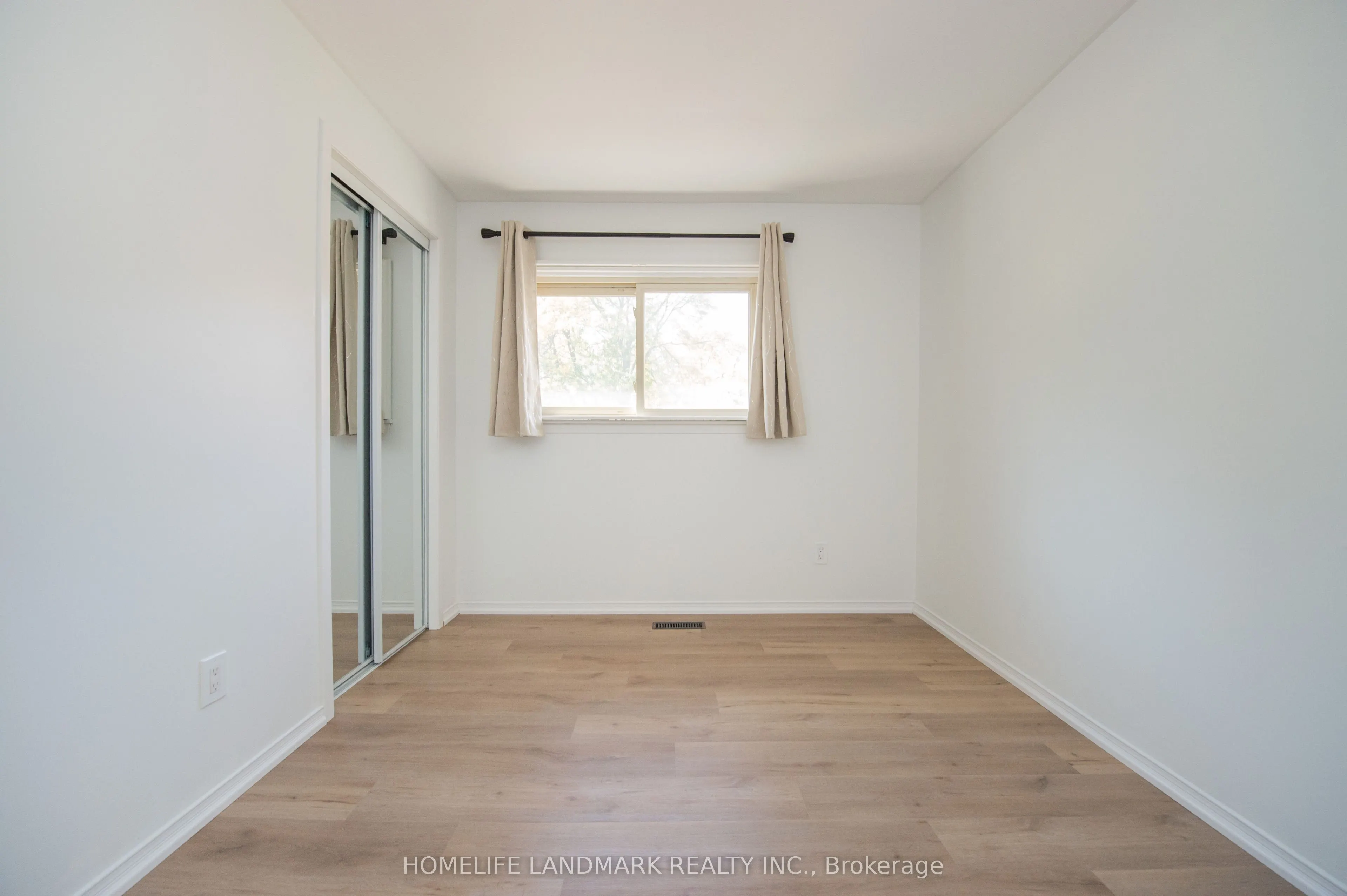 193 Chebucto Drive E