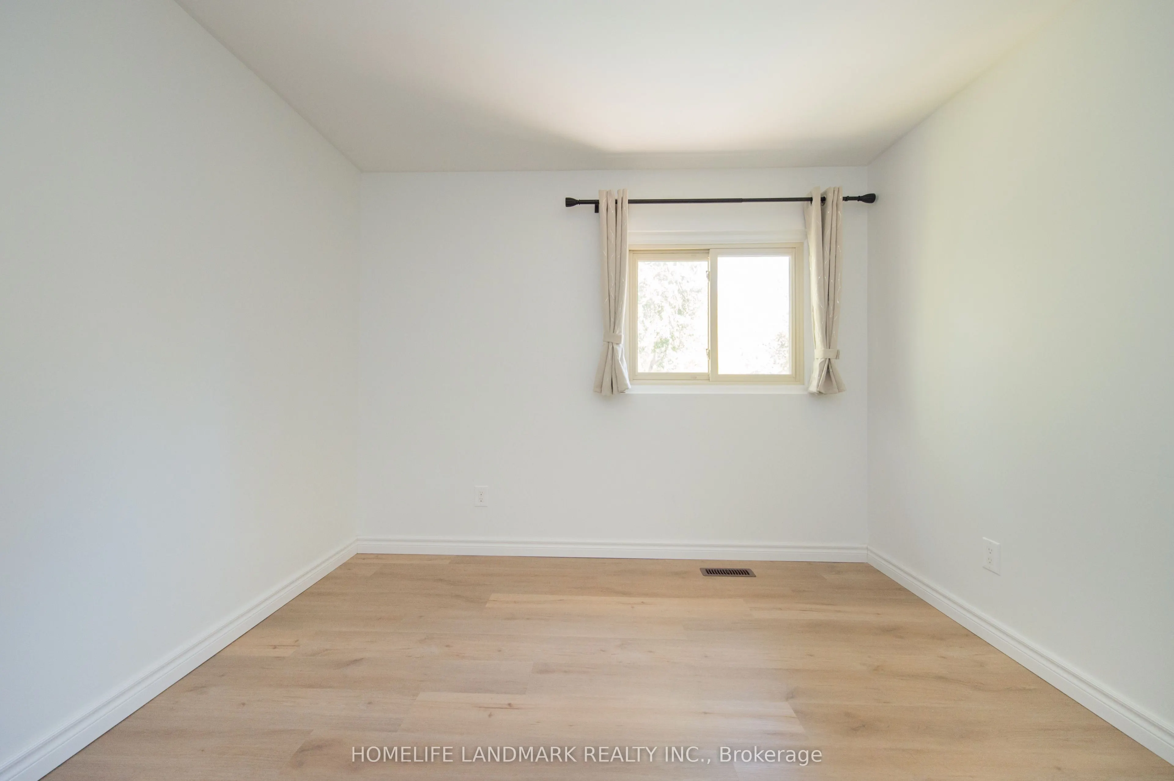 193 Chebucto Drive E