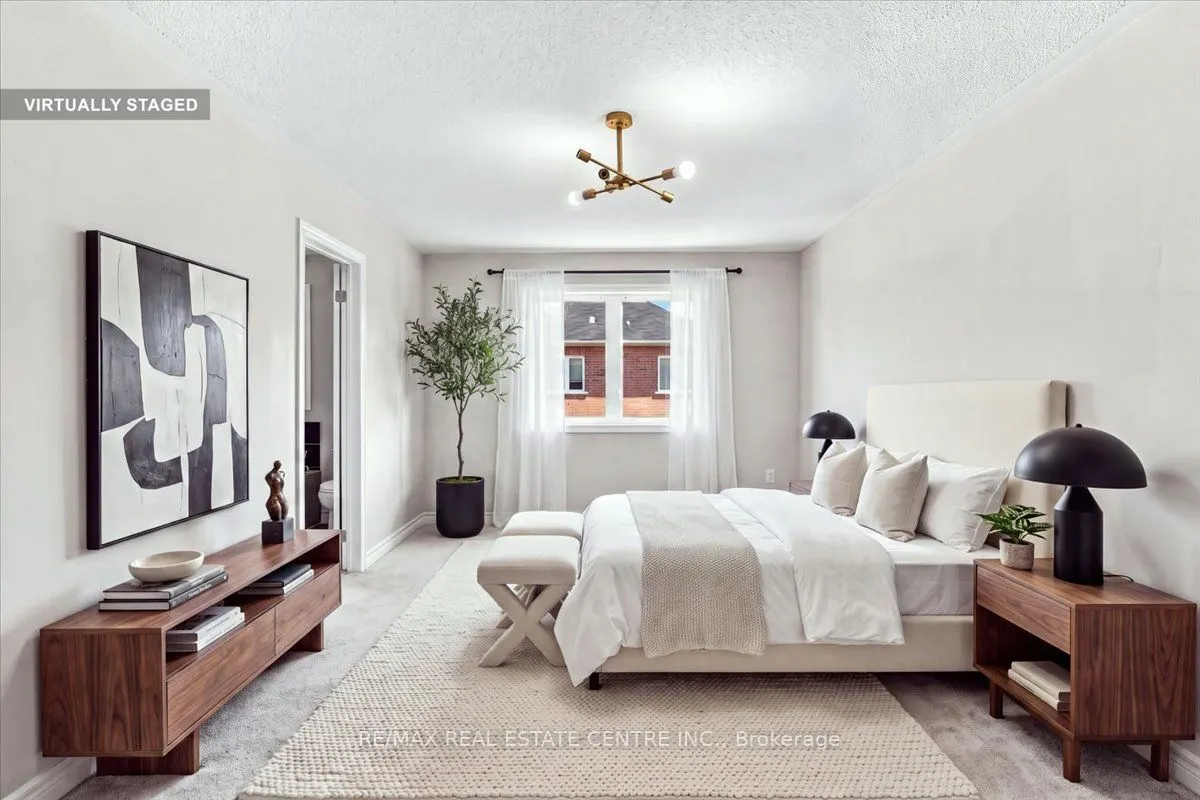 1053 Job Crescent