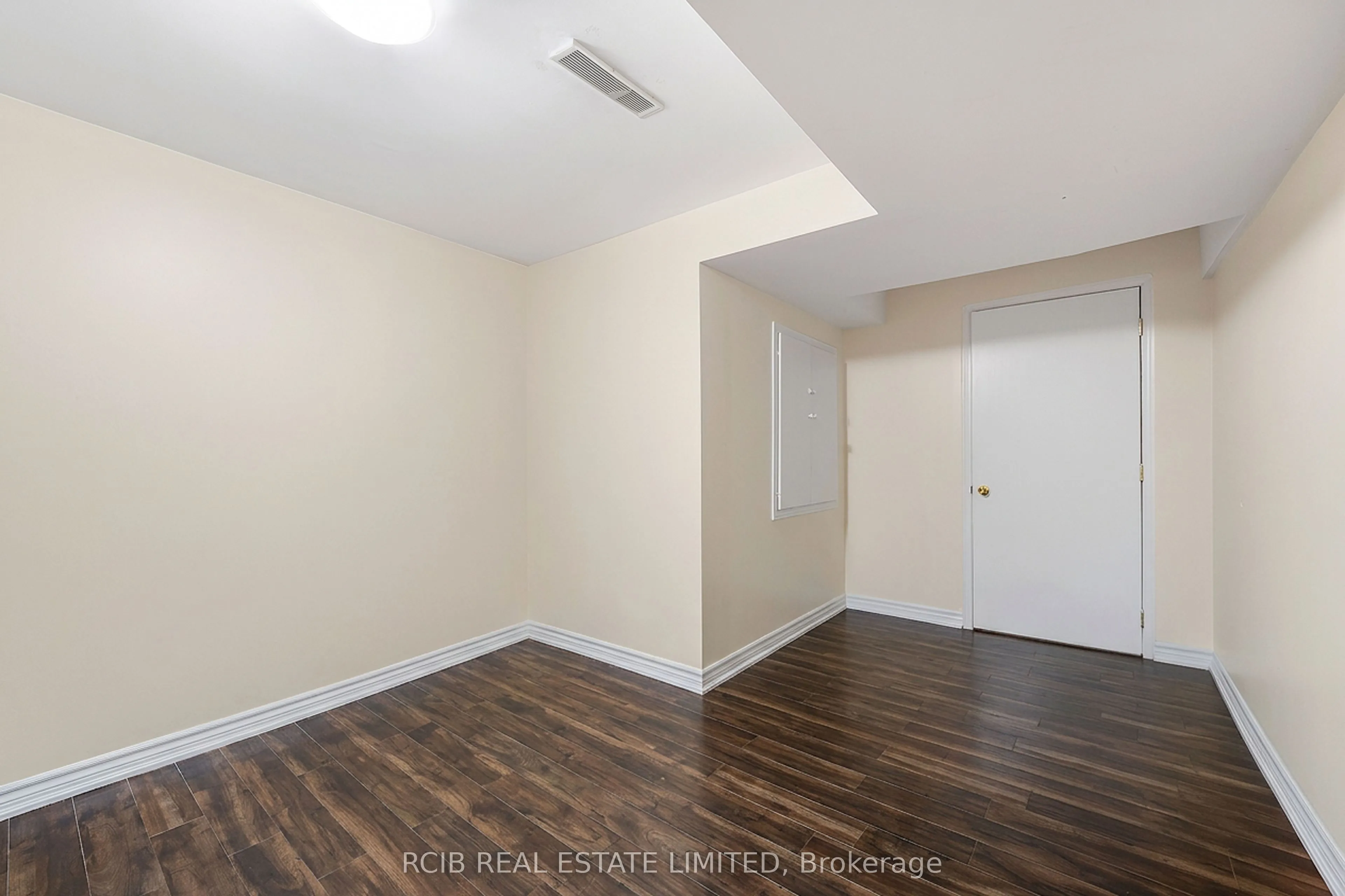 12 Spencer Drive