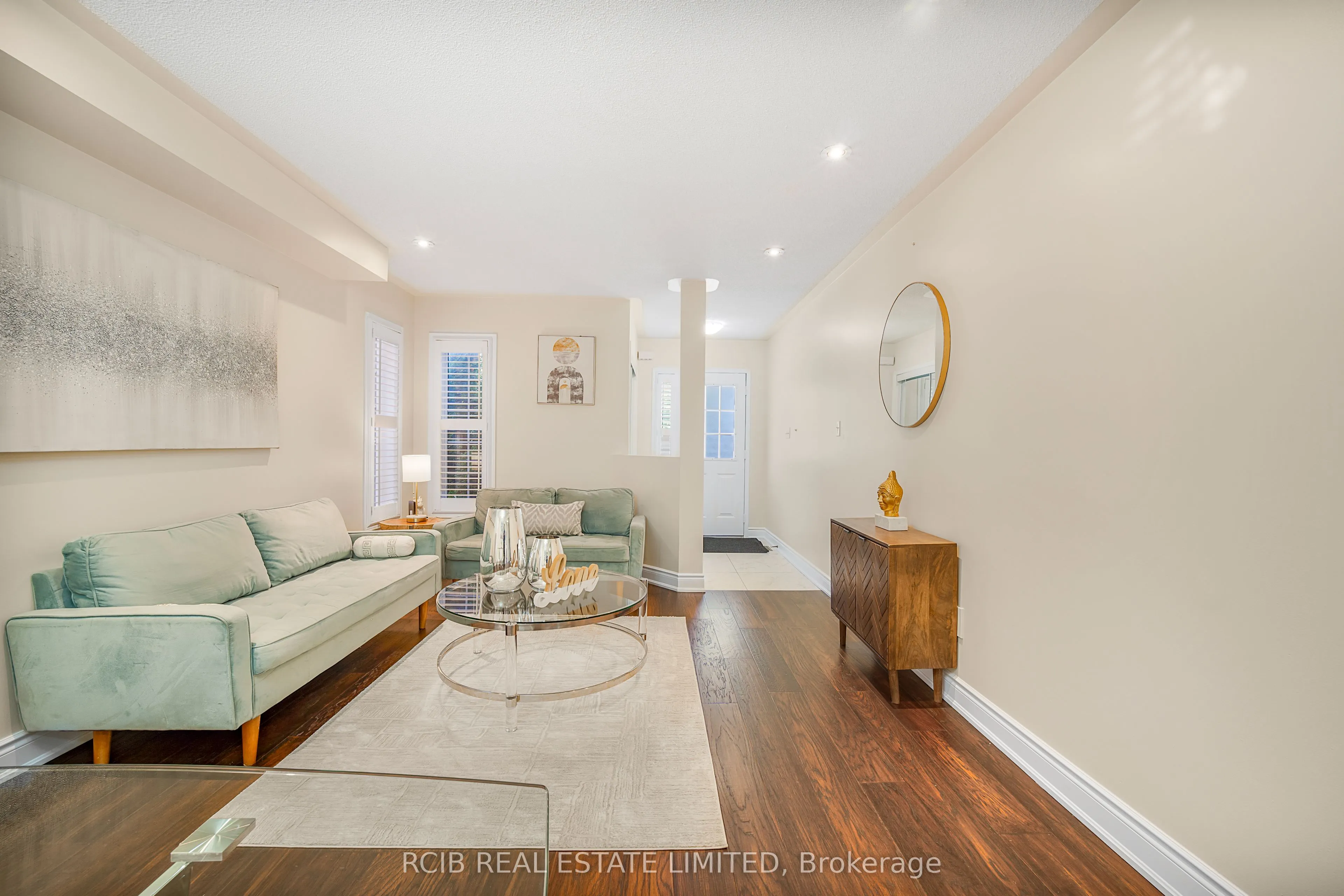 12 Spencer Drive