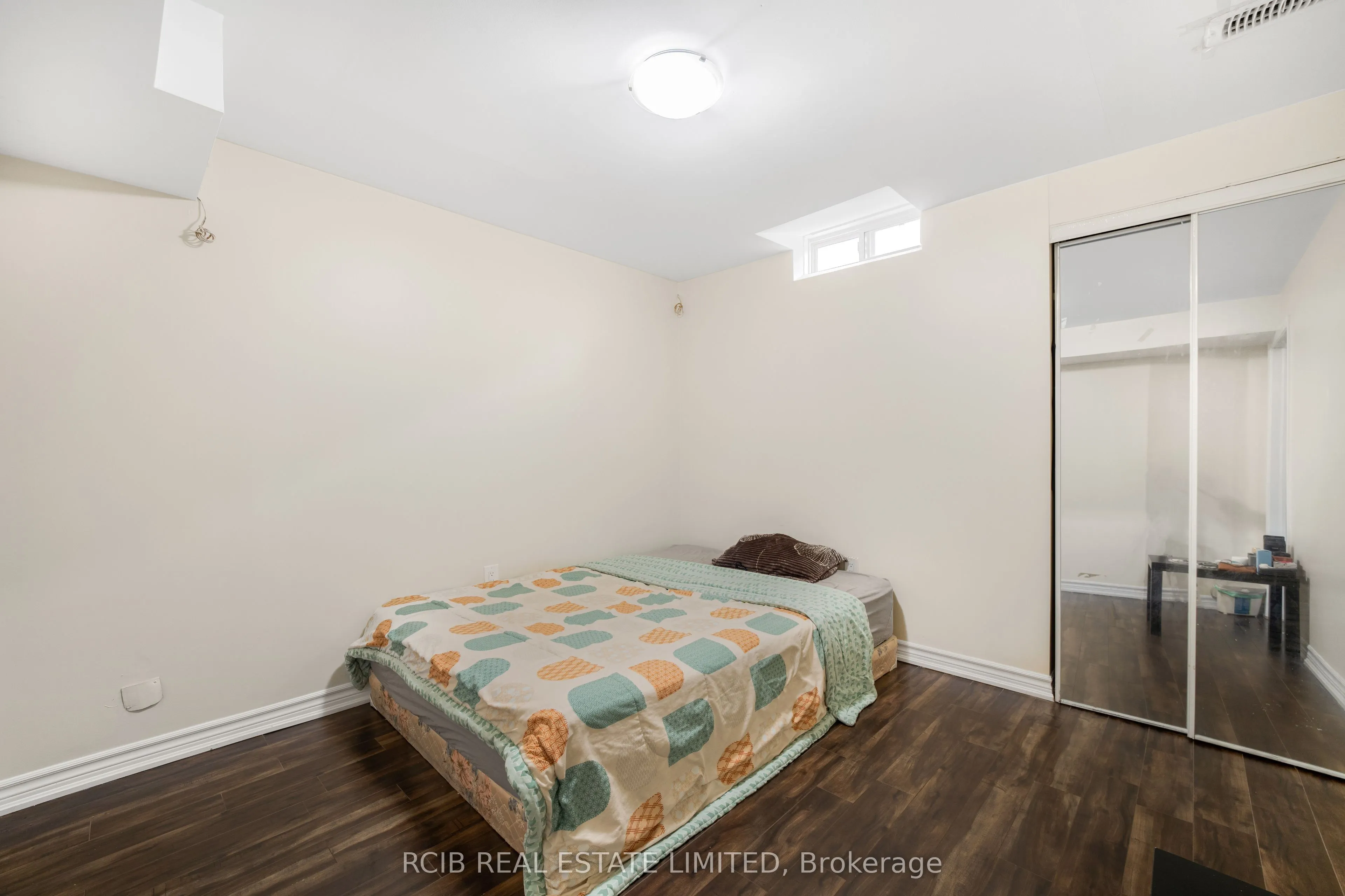 12 Spencer Drive