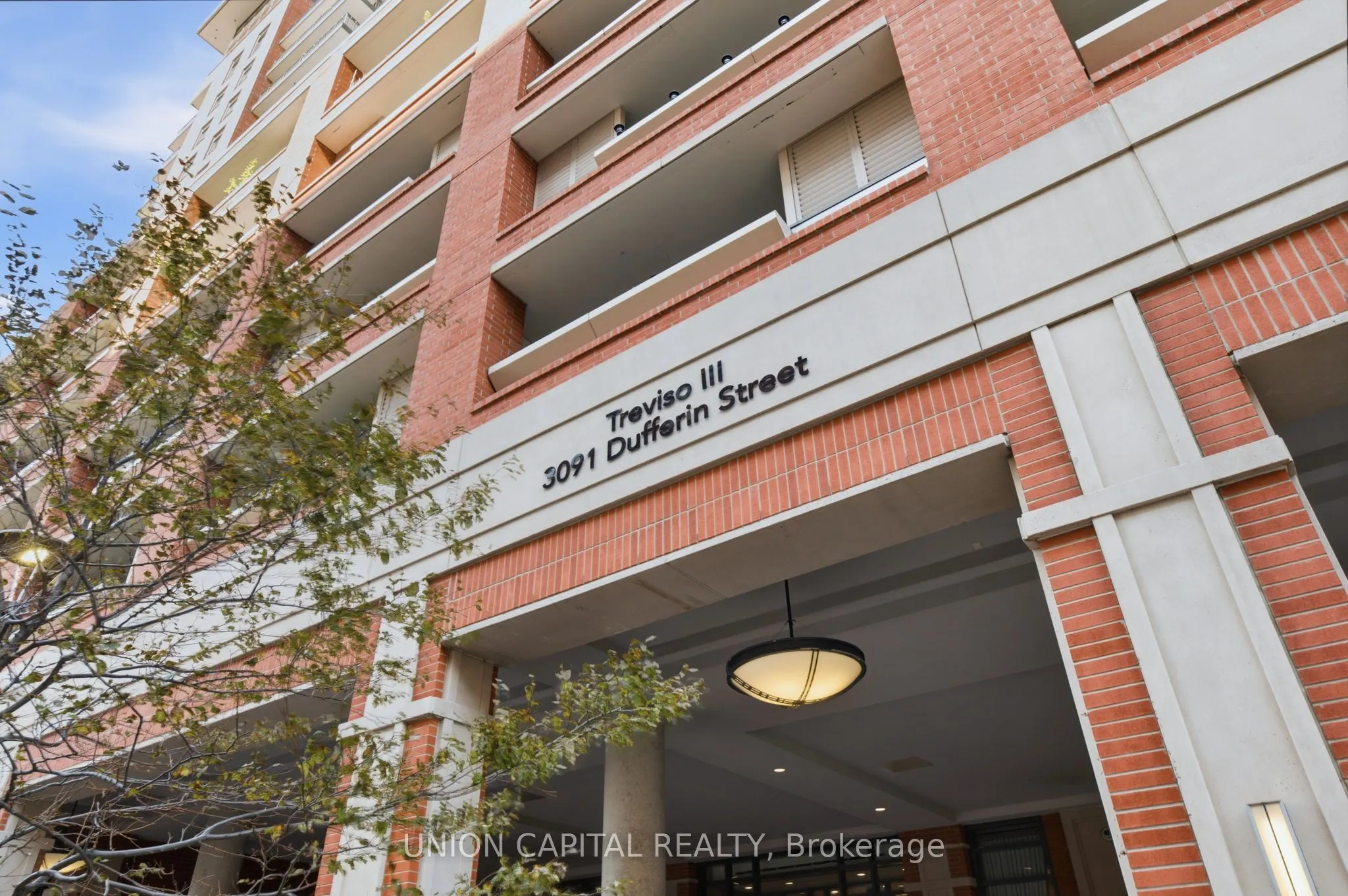 3091 Dufferin Street #735