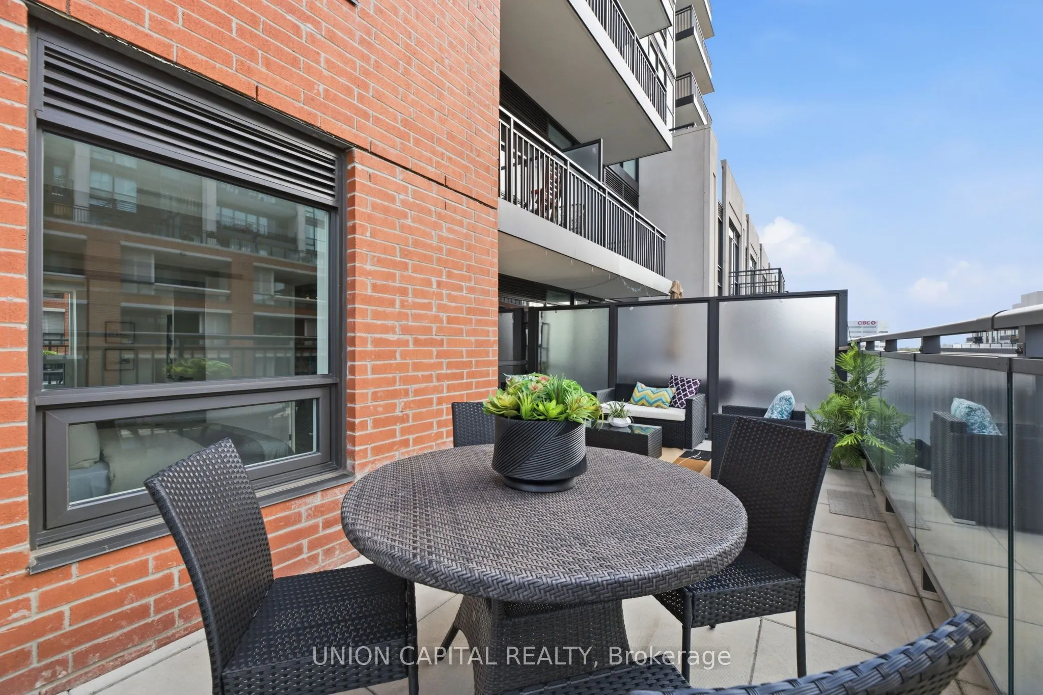 3091 Dufferin Street #735