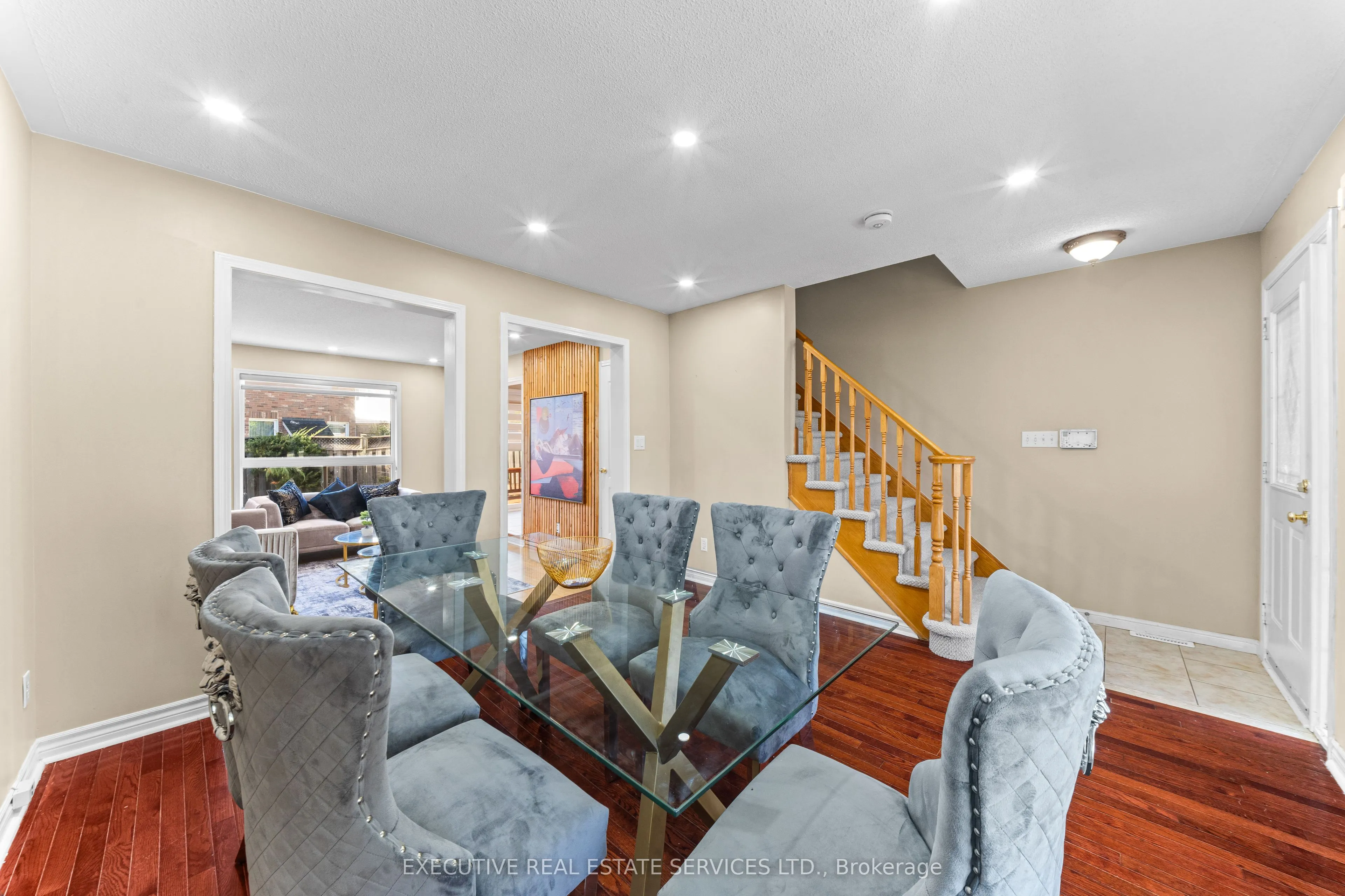 34 Worthington Avenue