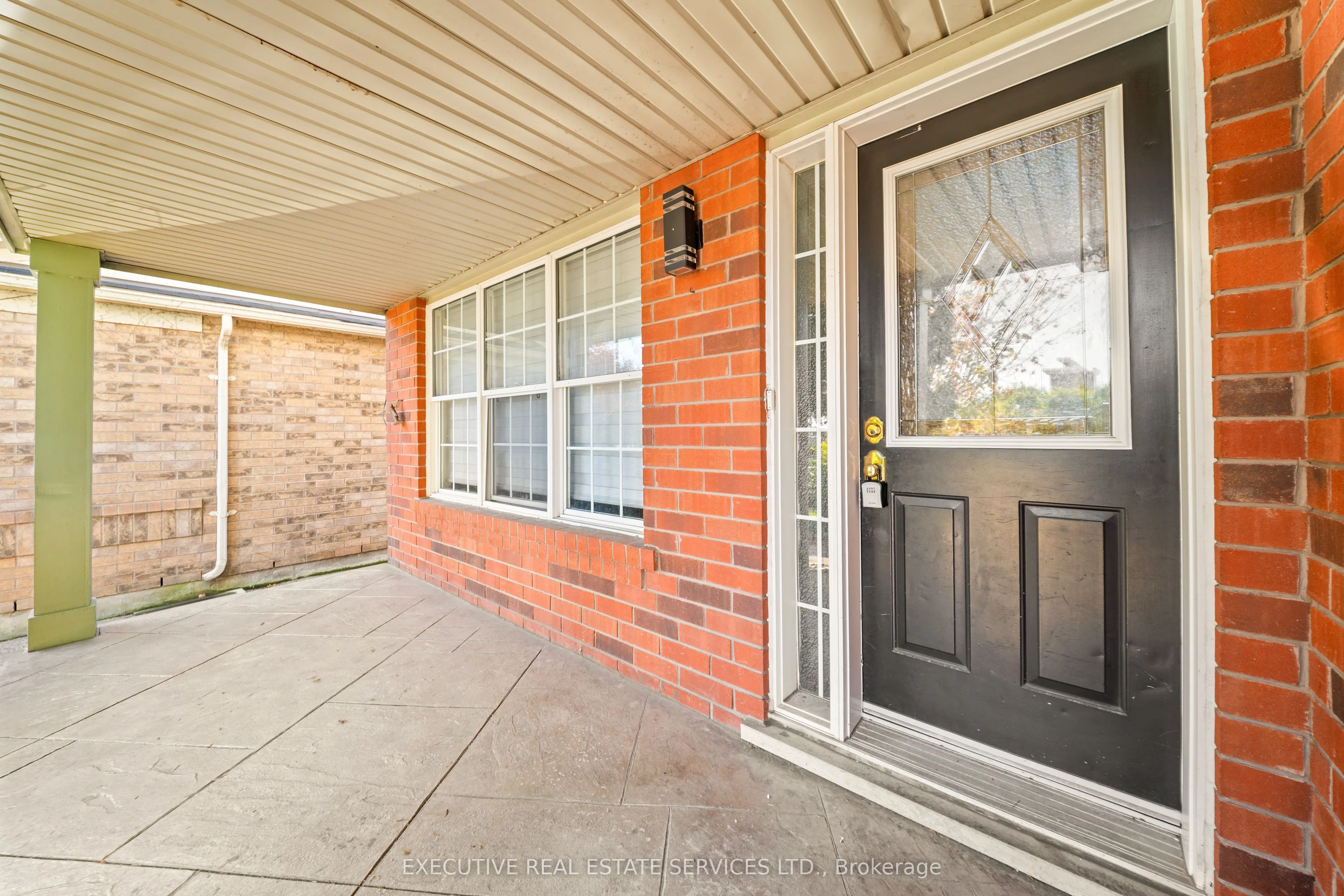 34 Worthington Avenue
