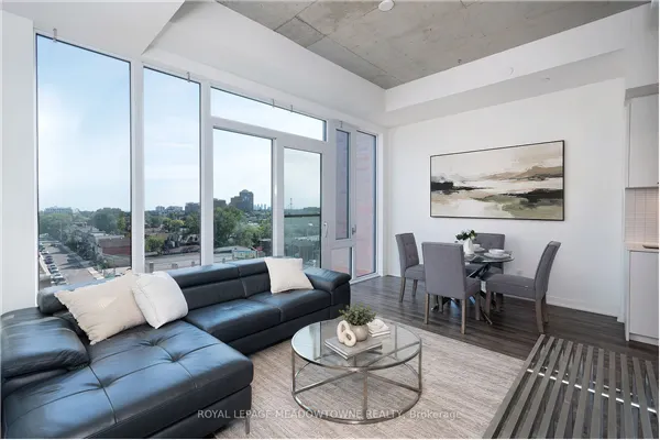 1808 St. Clair Avenue W #712