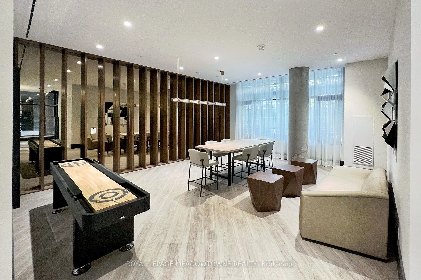 1808 St. Clair Avenue W #712