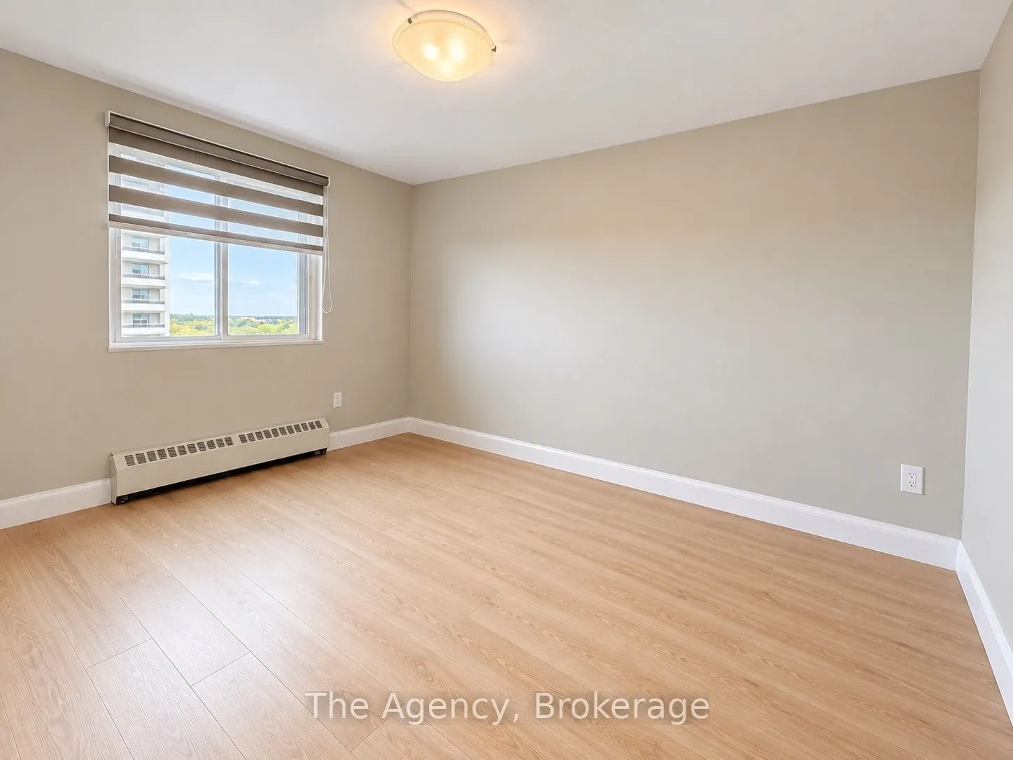 45 Paisley Boulevard W #905