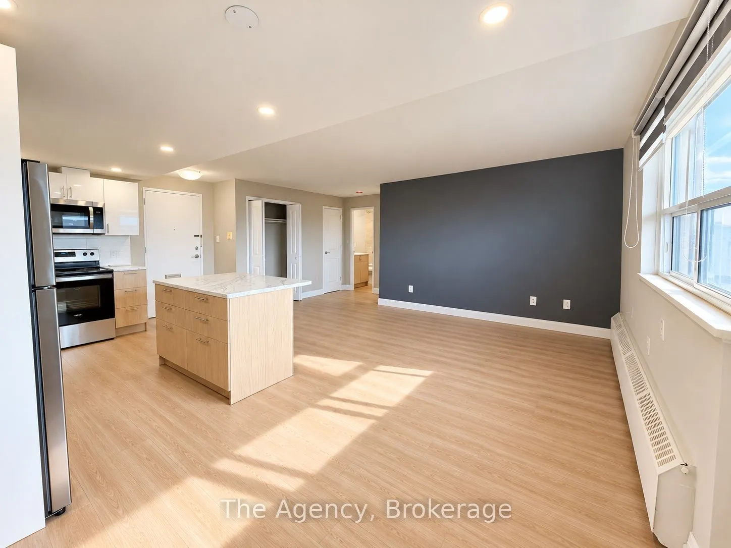 45 Paisley Boulevard W #808