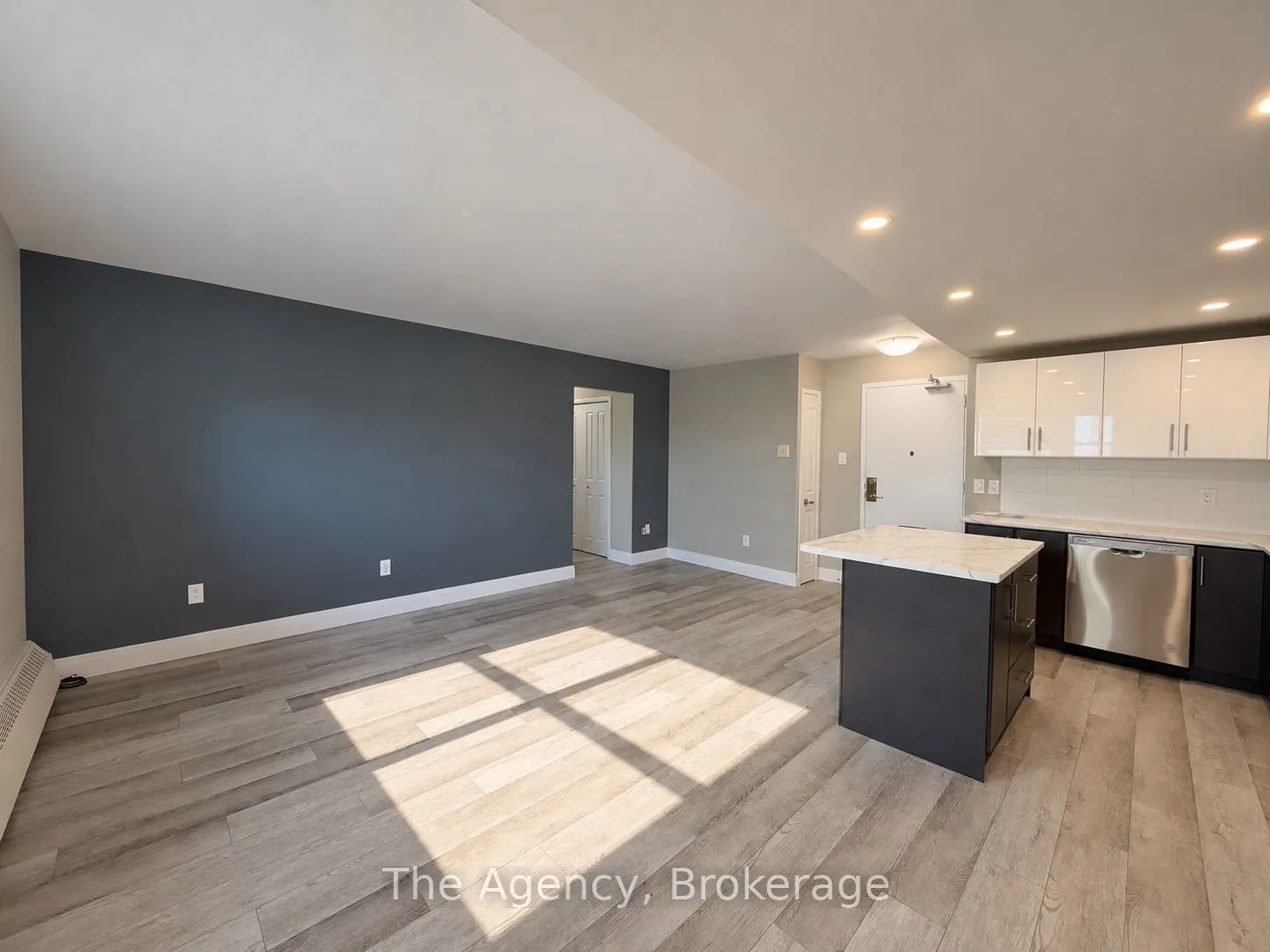 45 Paisley Boulevard W #701