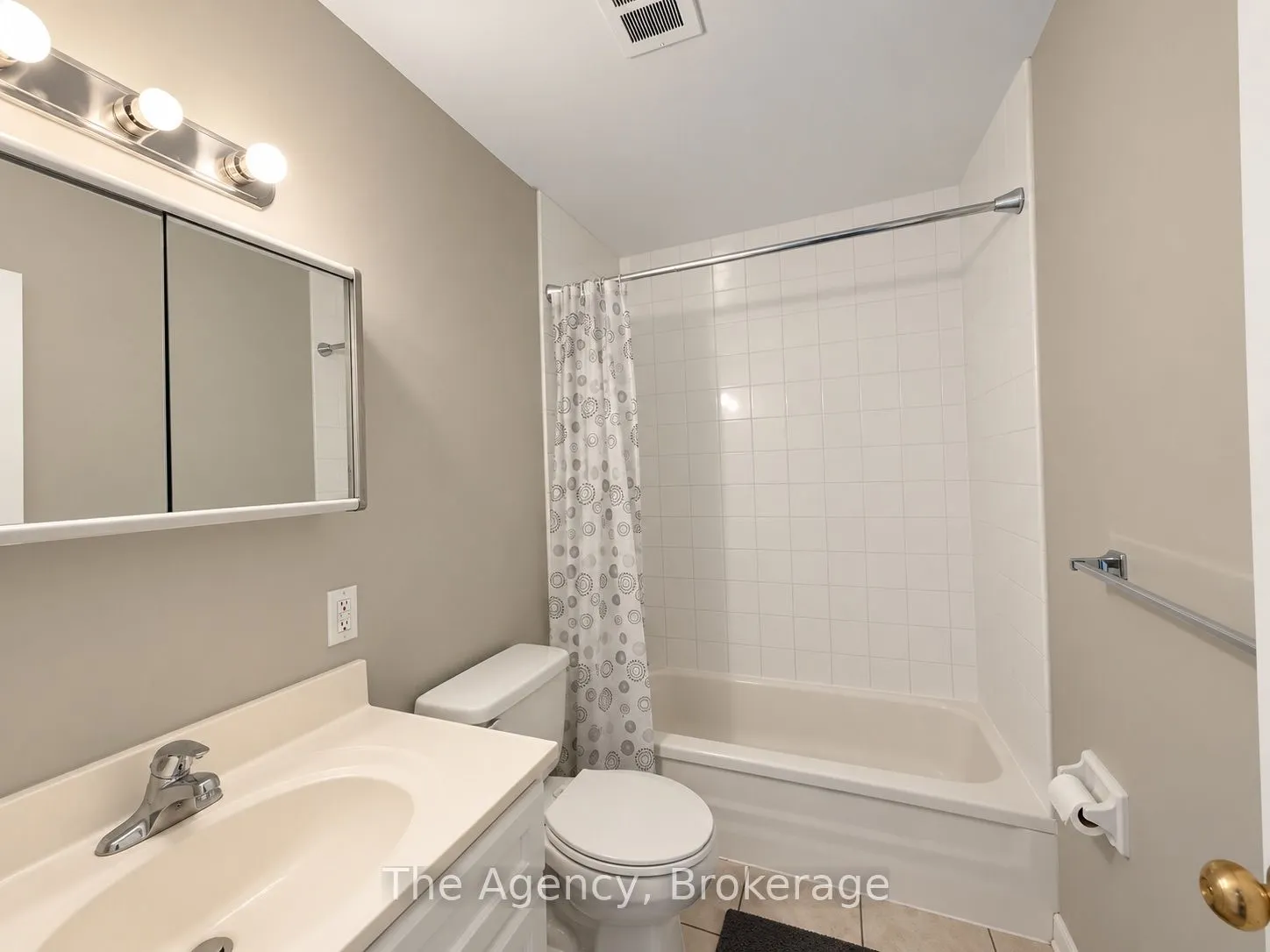 45 Paisley Boulevard W #304