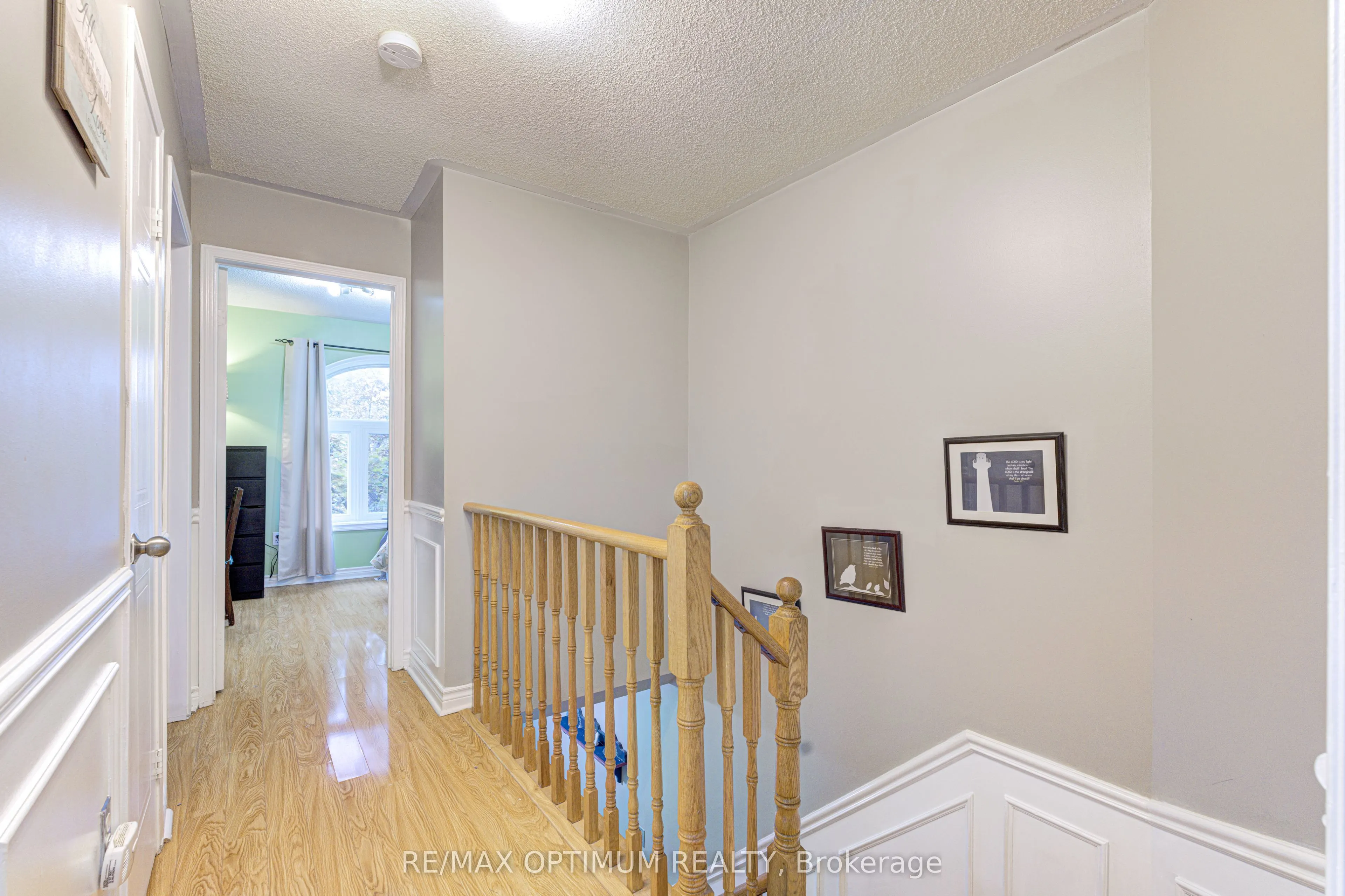 51 Goldenlight Circle