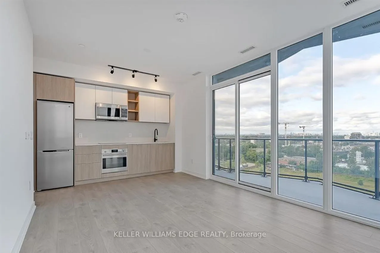 36 Zorra Street #908