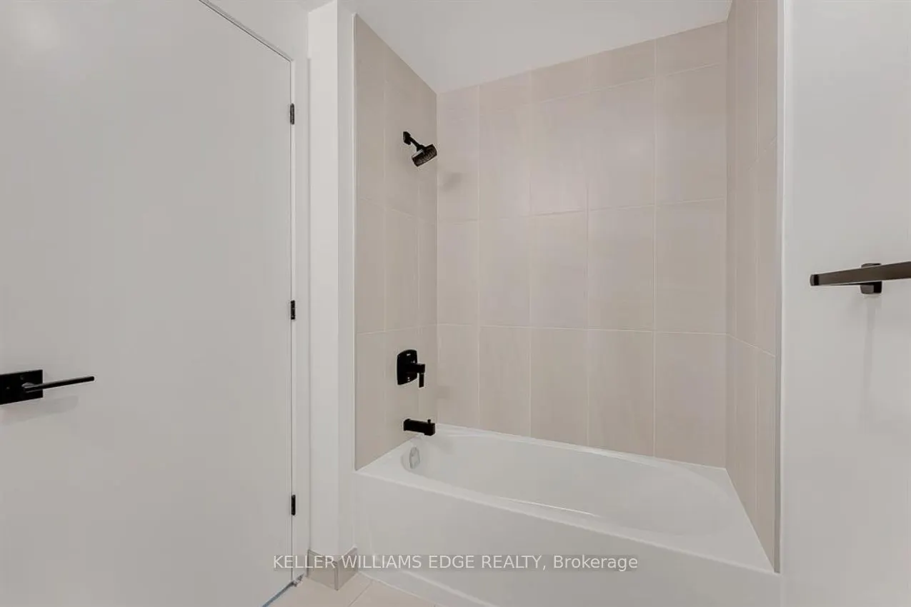 36 Zorra Street #908