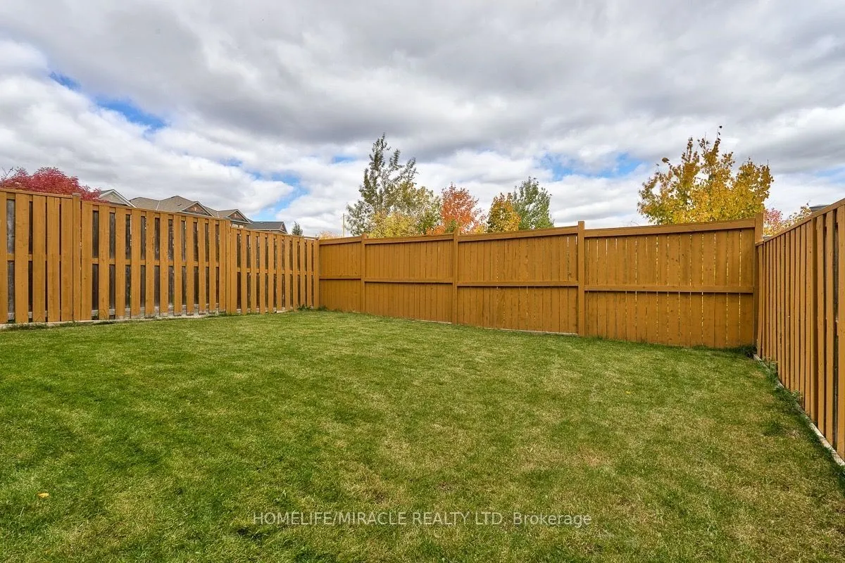 3 Ashdale Road