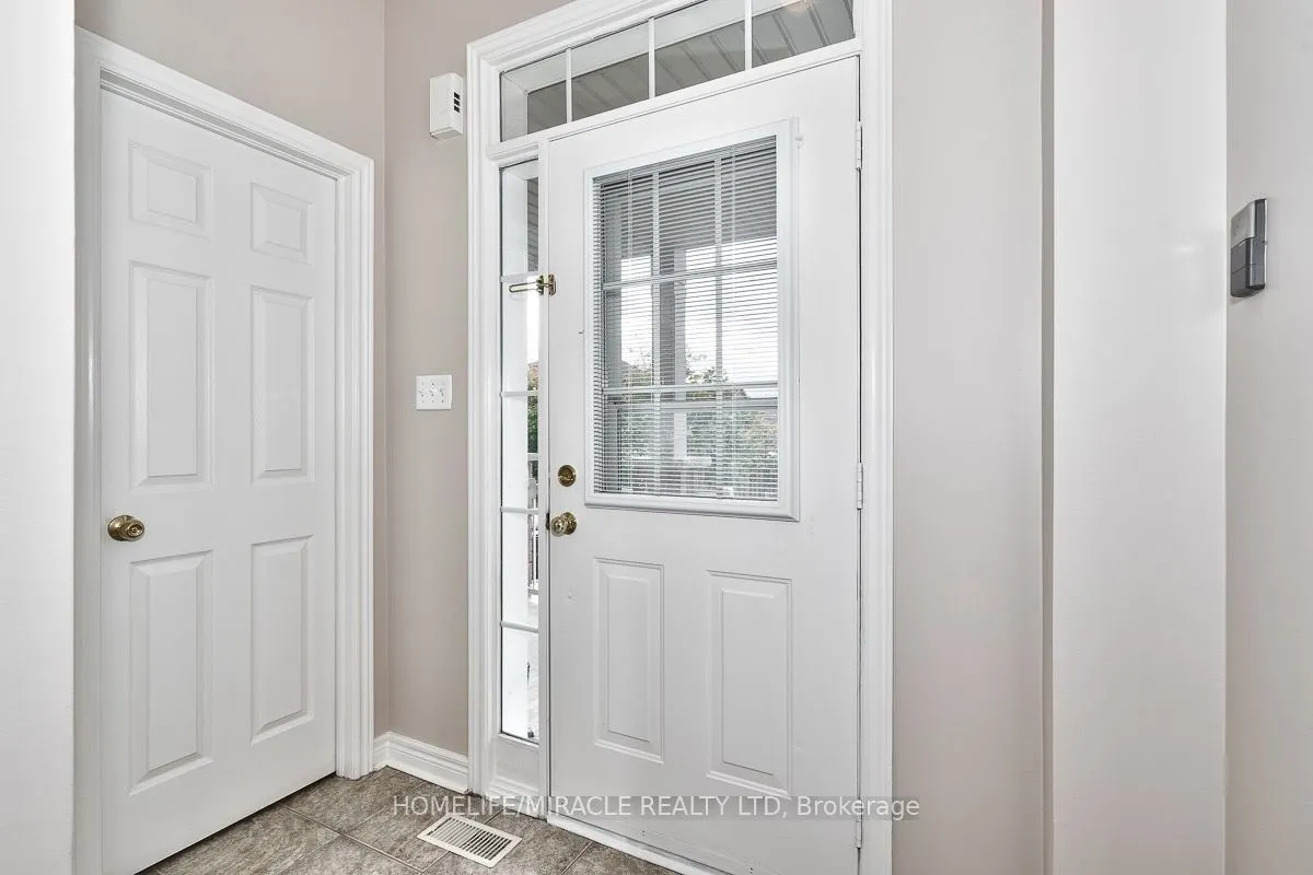 3 Ashdale Road