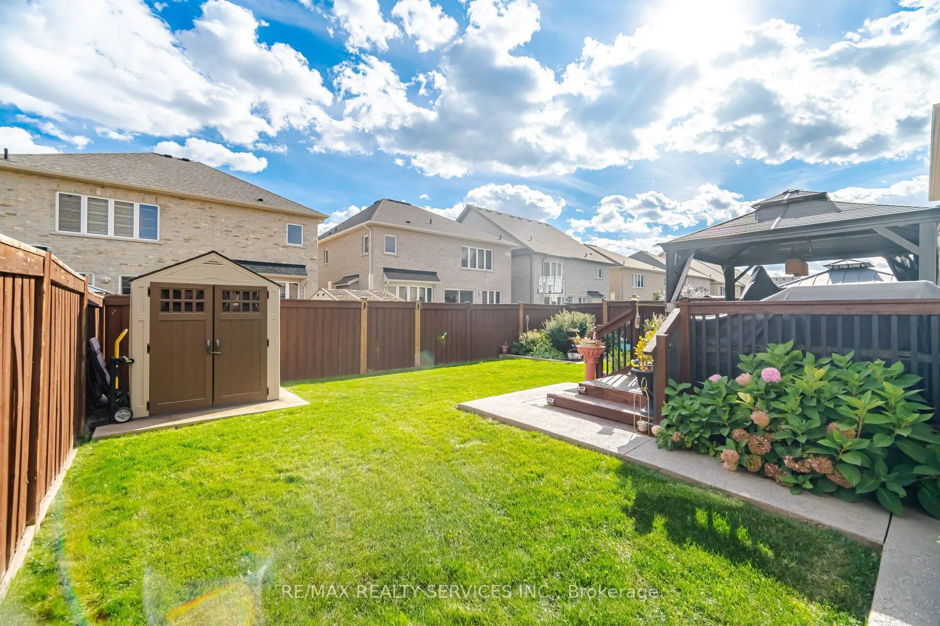 54 Wishing Well Crescent