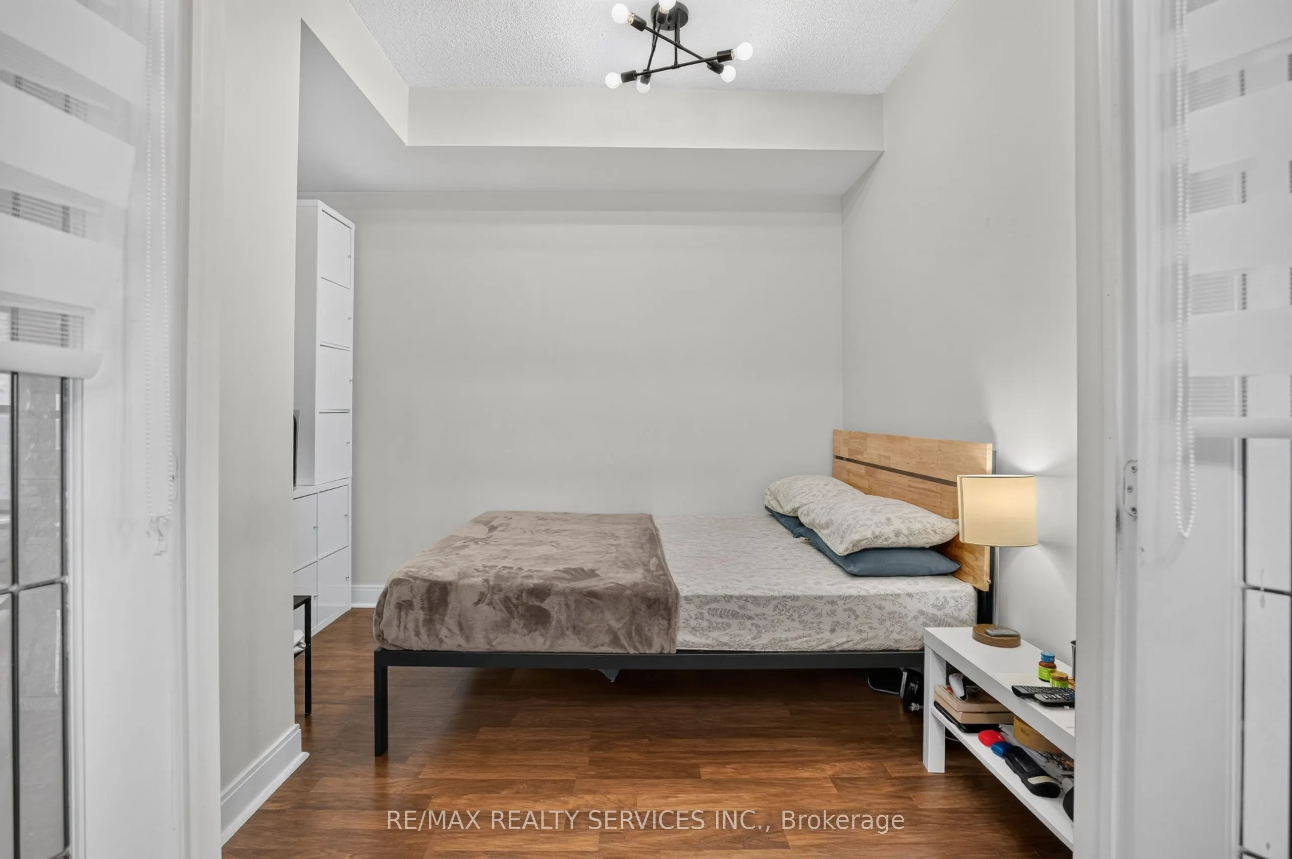 60 Absolute Avenue #4403