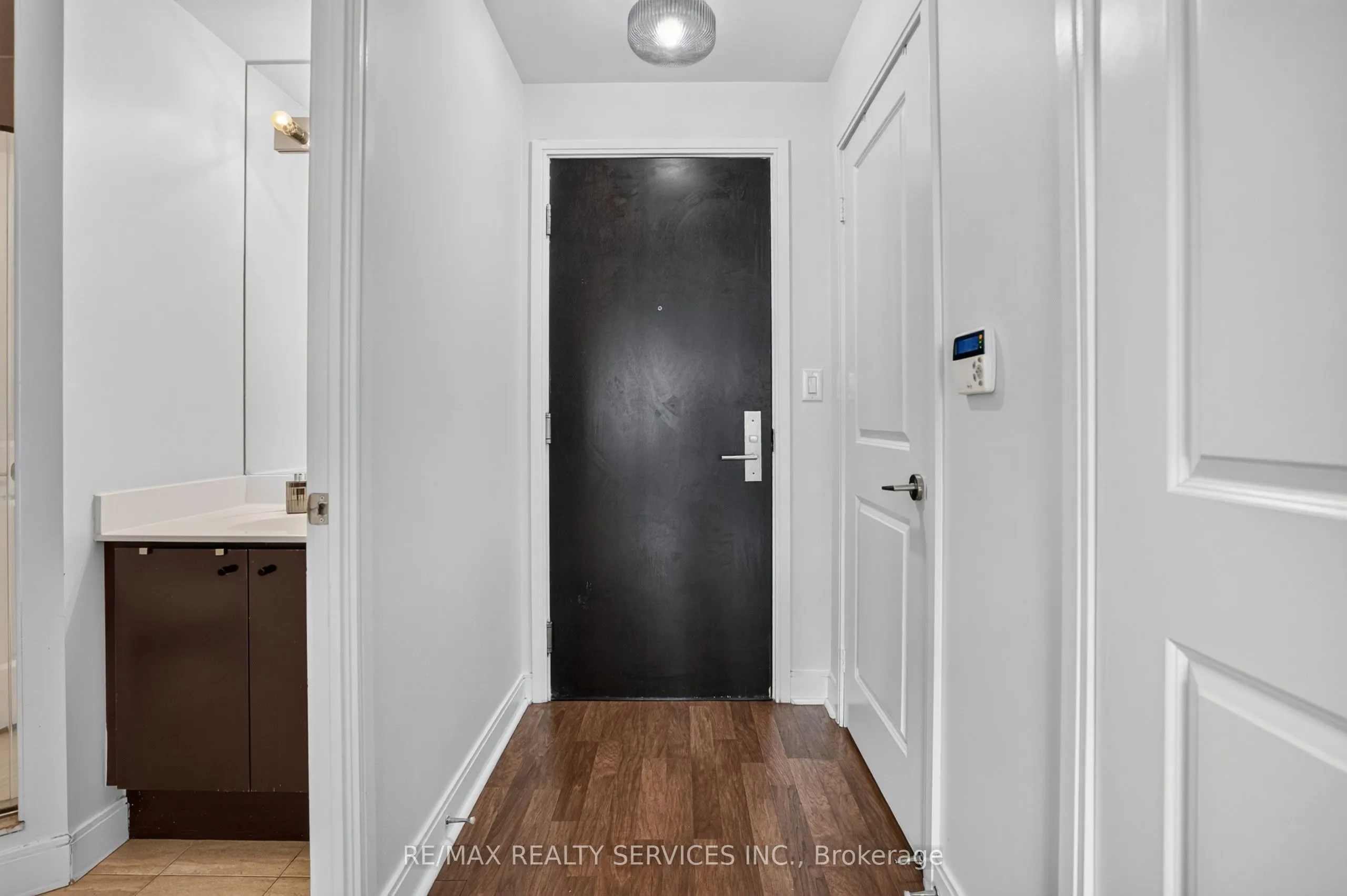 60 Absolute Avenue #4403